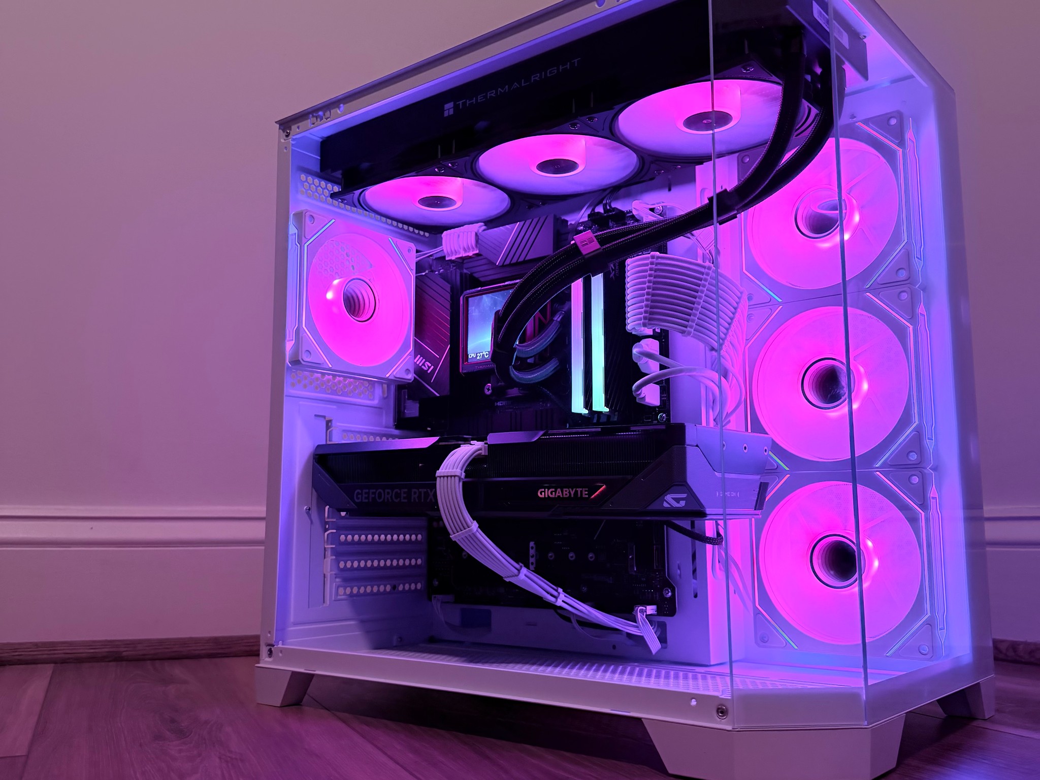 🌸"Prism Void"🌸| 1440p Gaming | RTX 5070 | Intel i7 14700KF | 32B DDR5 | 2tb Storage