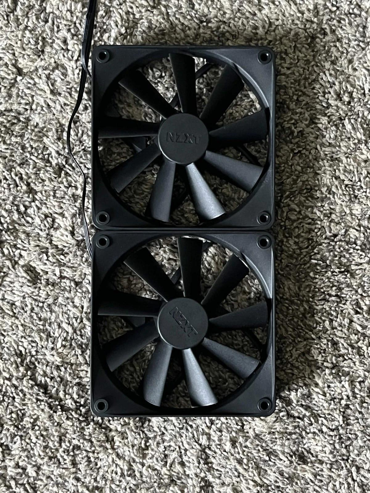 NZXT Kraken Plus 240mm AIO Liquid CPU Cooler LCD + 2 Fans RL-KN240-B2