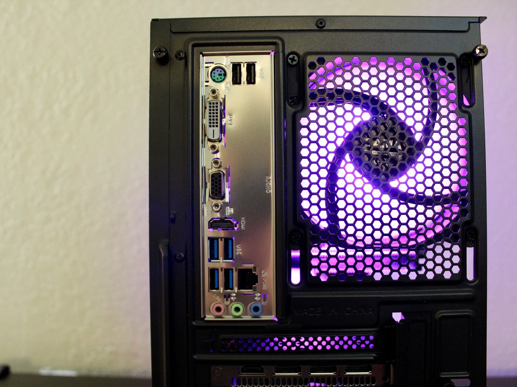 Purple Shadow! Awesome Gaming PC | Ryzen 5 2600 | XFX 580 8GB | 16GB DDR4 | 512GB M.2 | W11 + WiFi |