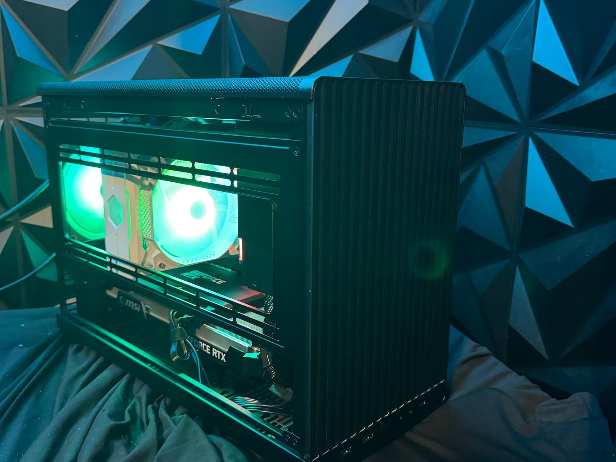 🔥 Tusker Mesh Mini 🔥 i5 14600KF |RTX 3070| 32 GB DDR5 | 2 TB NVMe Free Games included