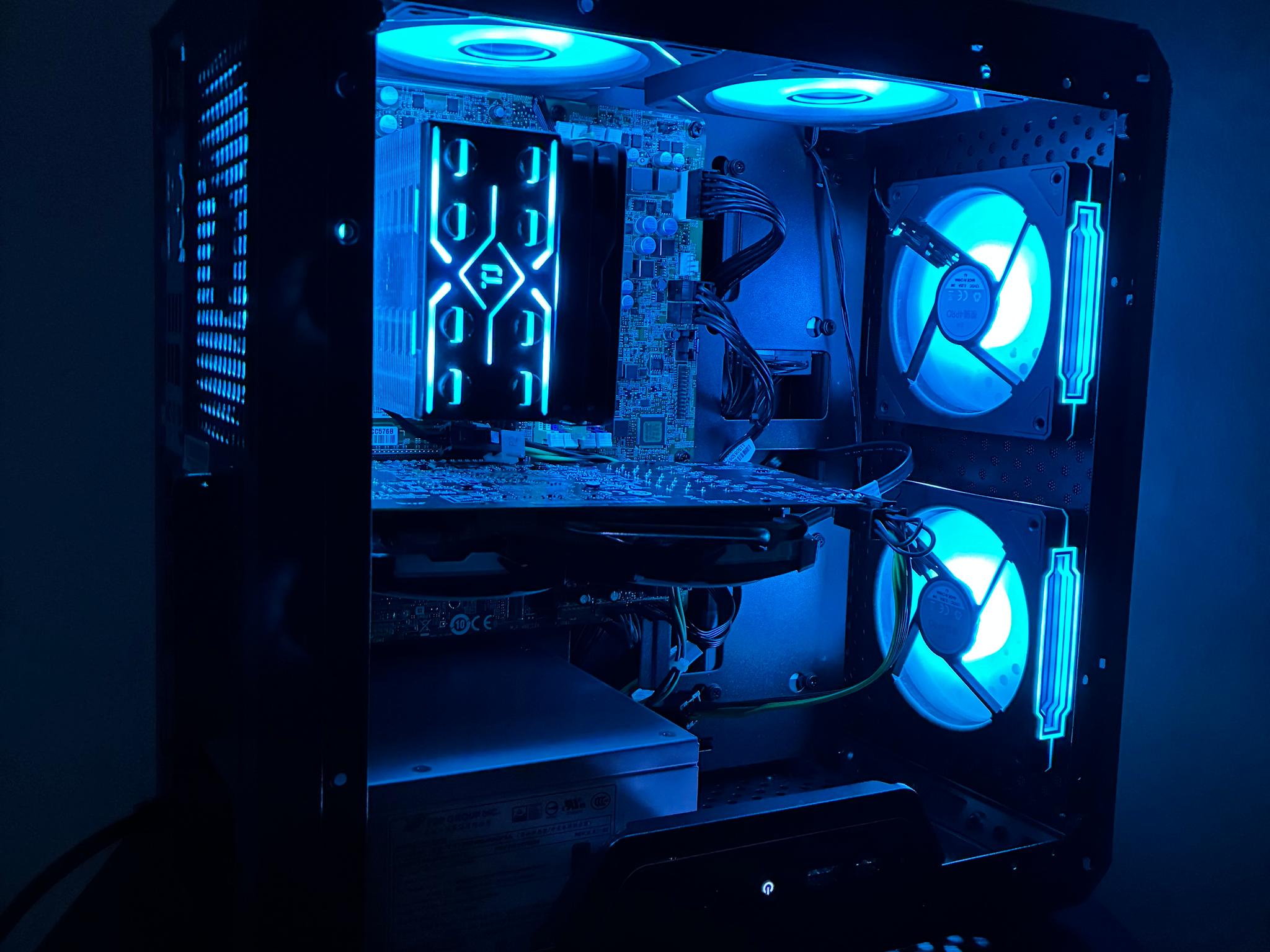 Low Cost Gaming PC | RX 580 4GB | Xeon CPU| 24GB Ram | 750GB Storage | 400W PSU