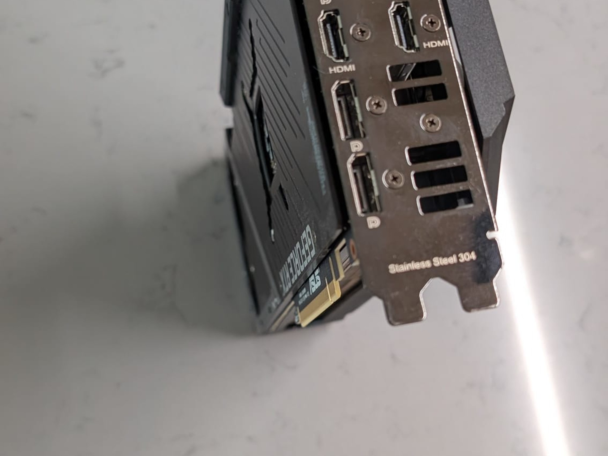 Clean and well-maintained - ASUS ROG Strix 3070 8GB