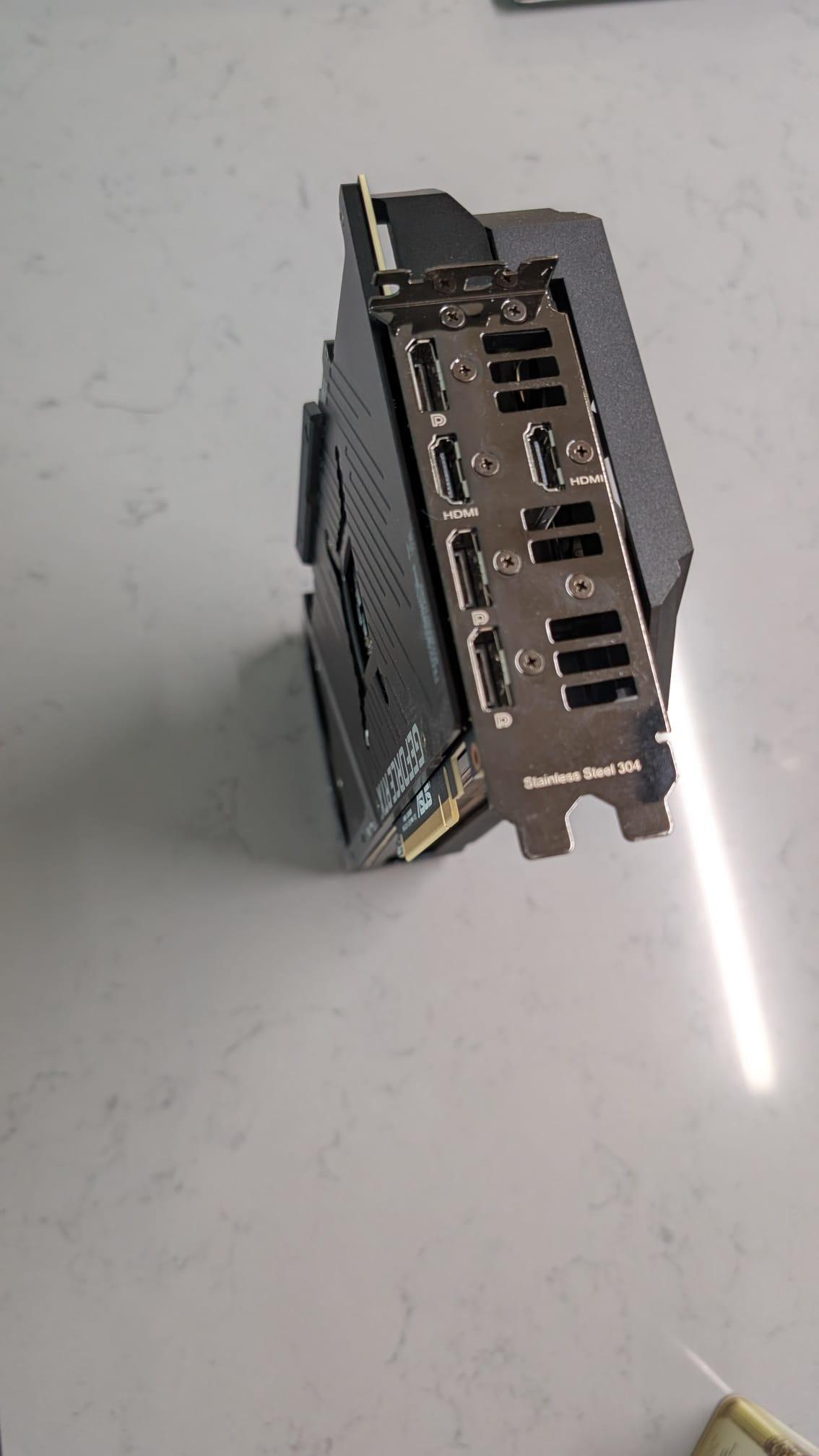 Clean and well-maintained - ASUS ROG Strix 3070 8GB