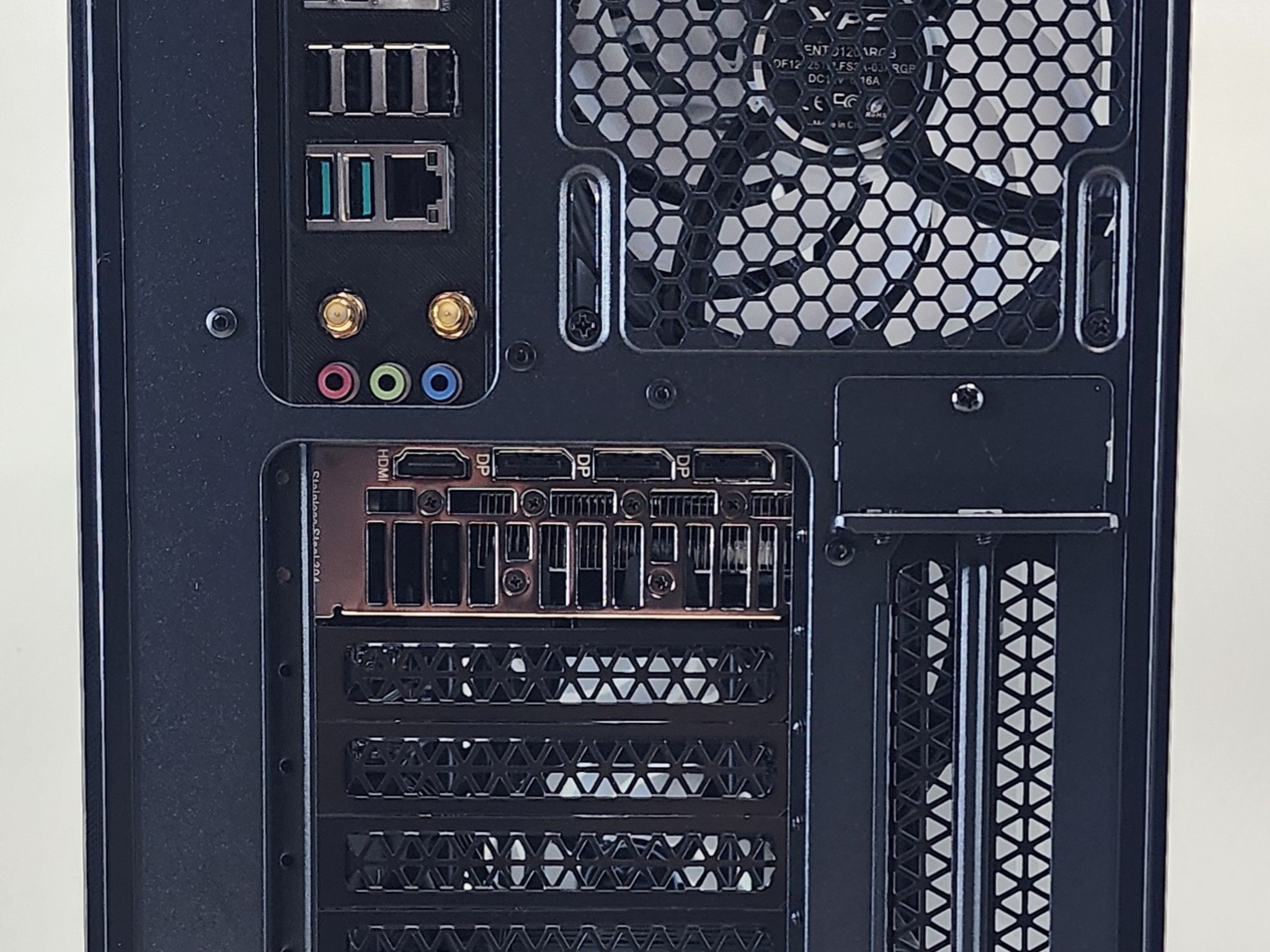 Gaming PC Ryzen 5 7600X3D 16GB RAM 1TB SSD RTX 5060 Ti 16GB