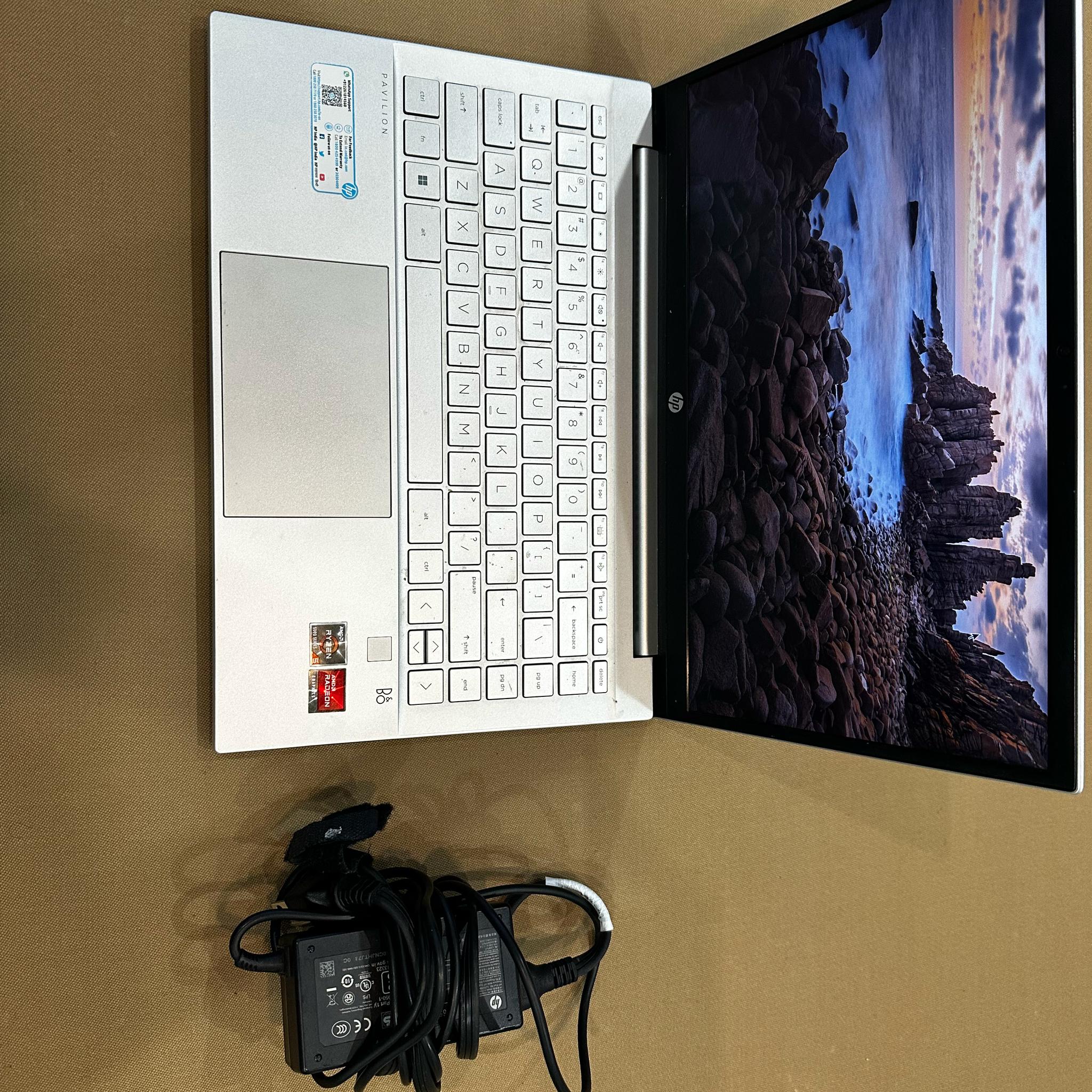 HP Pavilion 14 | Ryzen 5 5625U | 16GB RAM | 512GB SSD | 1080p w/ Charger
