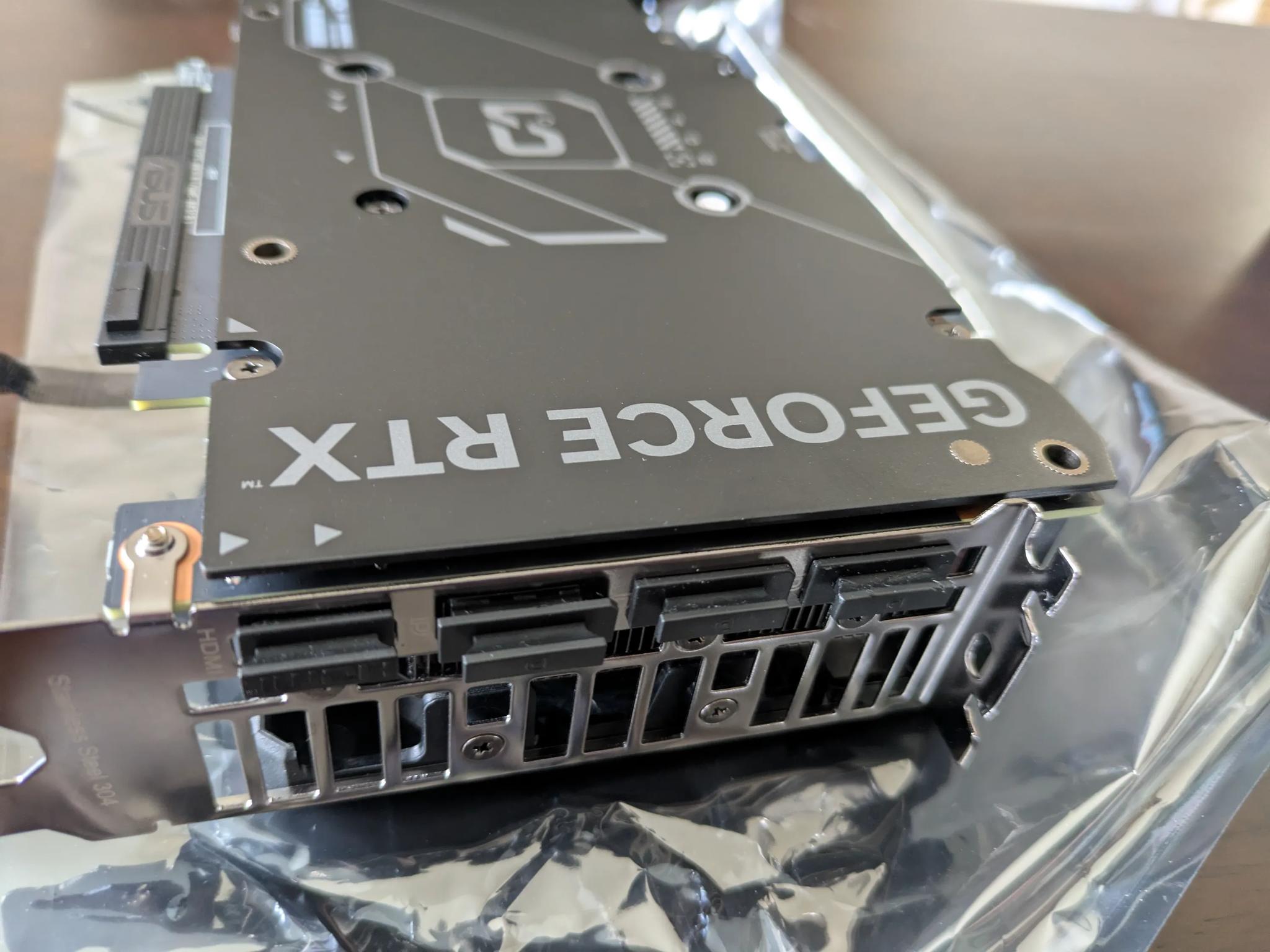 ASUS - Dual NVIDIA GeForce RTX 4070 Super EVO Overclock Edition
