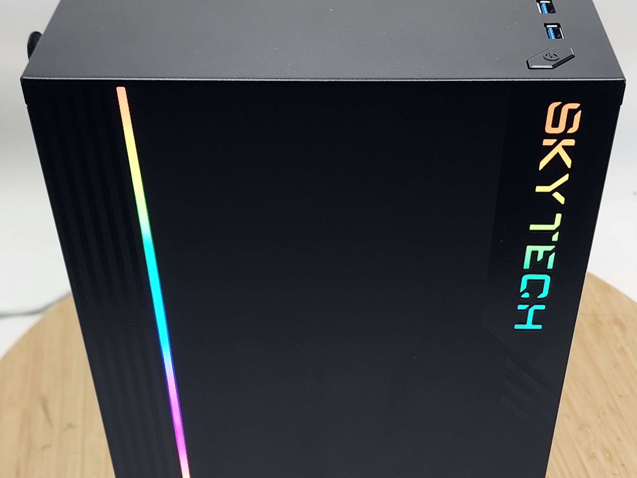 Gaming PC i7-950 16GB RAM 128GB SSD + 1TB HDD RX 470 8GB Windows 11 Computer