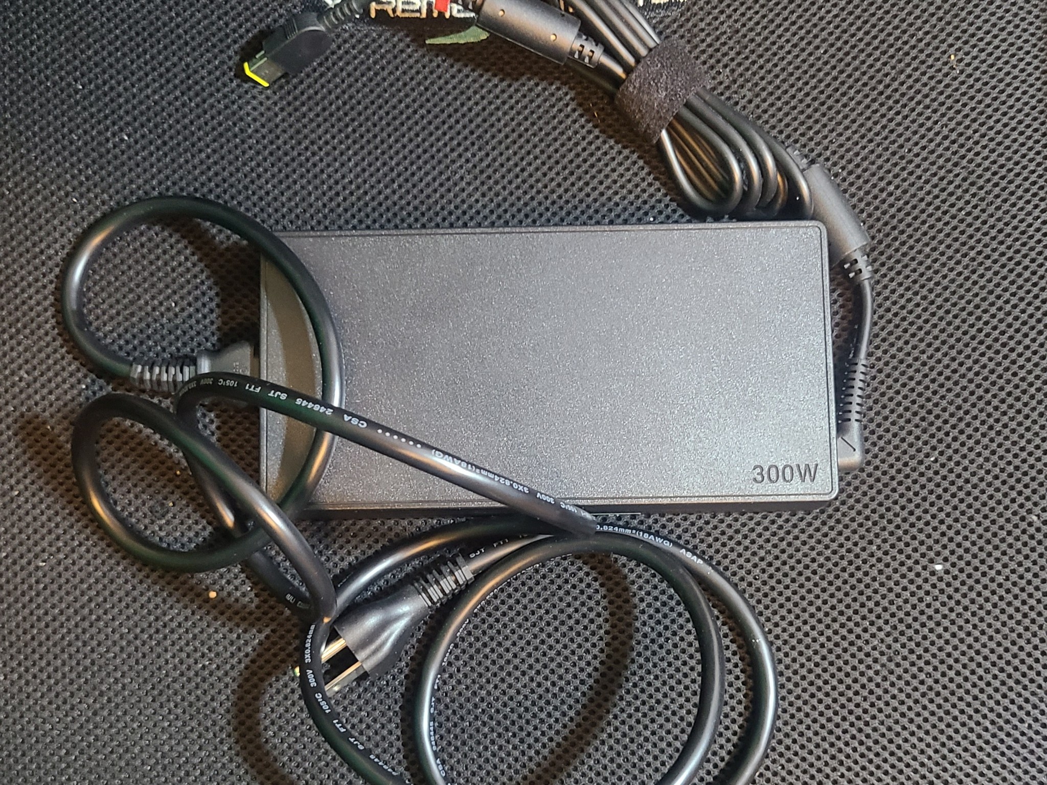 Lenovo ThinkCentre M720Q TINY with Radeon RX 6400 LP (SAPPHIRE PULSE)