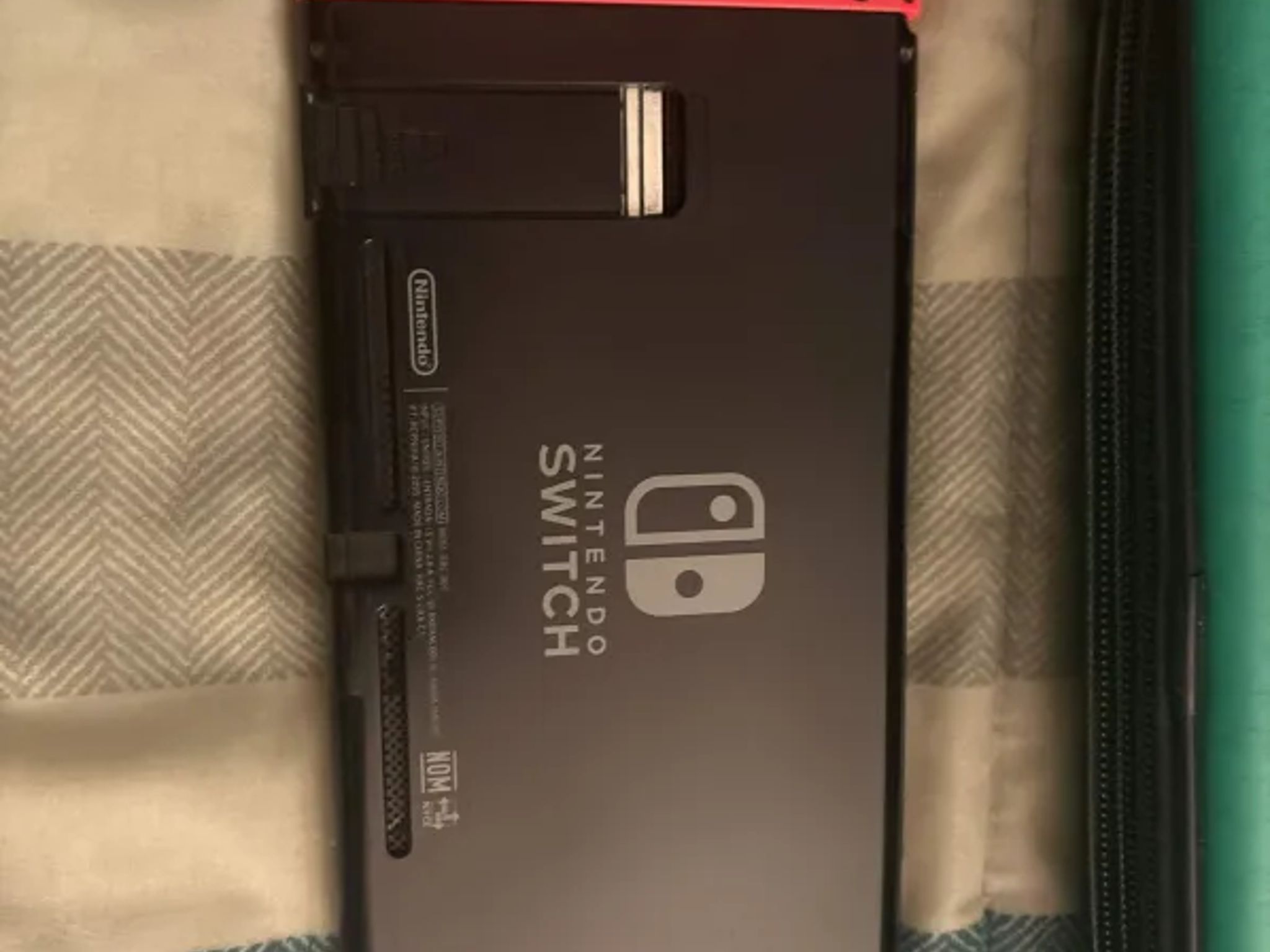Nintendo Switch (HAC-001), Dock Station w/ 2 Games