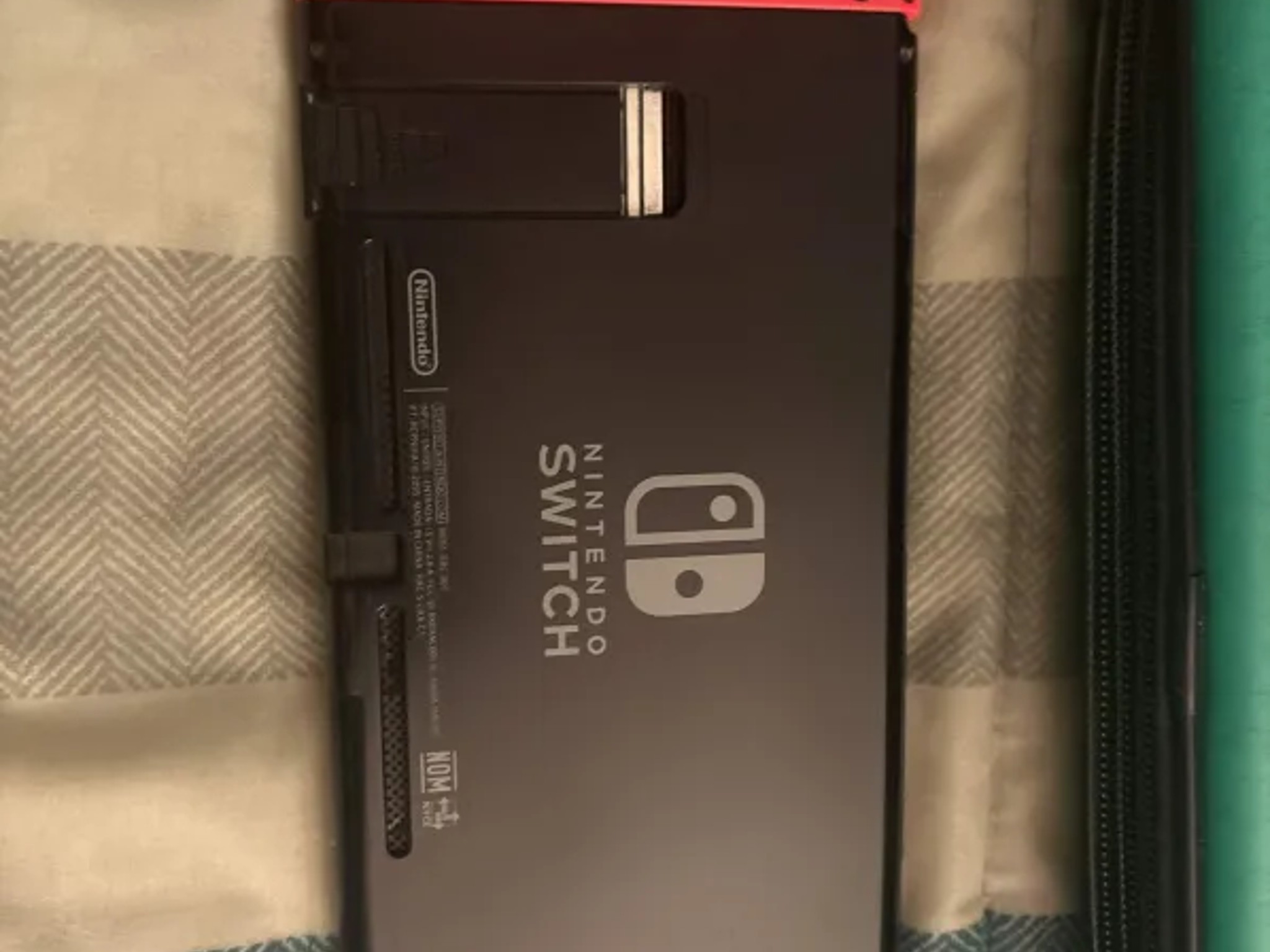 Nintendo Switch (HAC-001), Dock Station w/ 2 Games