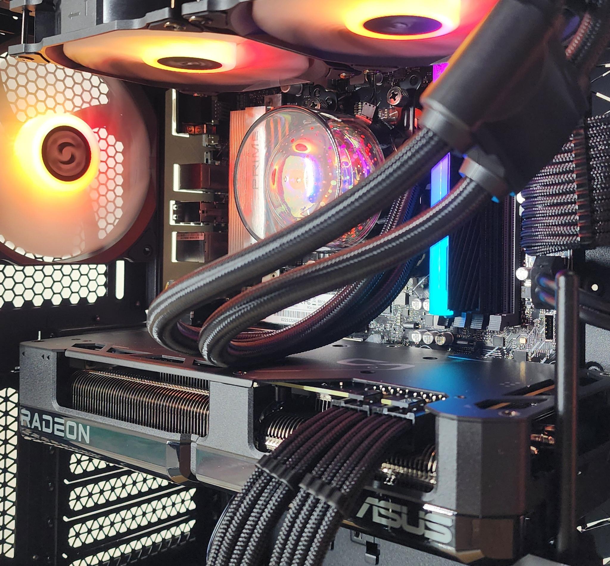 Gaming PC Ryzen 5 9600X 16GB RAM 1TB SSD RX 7700 XT 12GB Windows 11 Computer