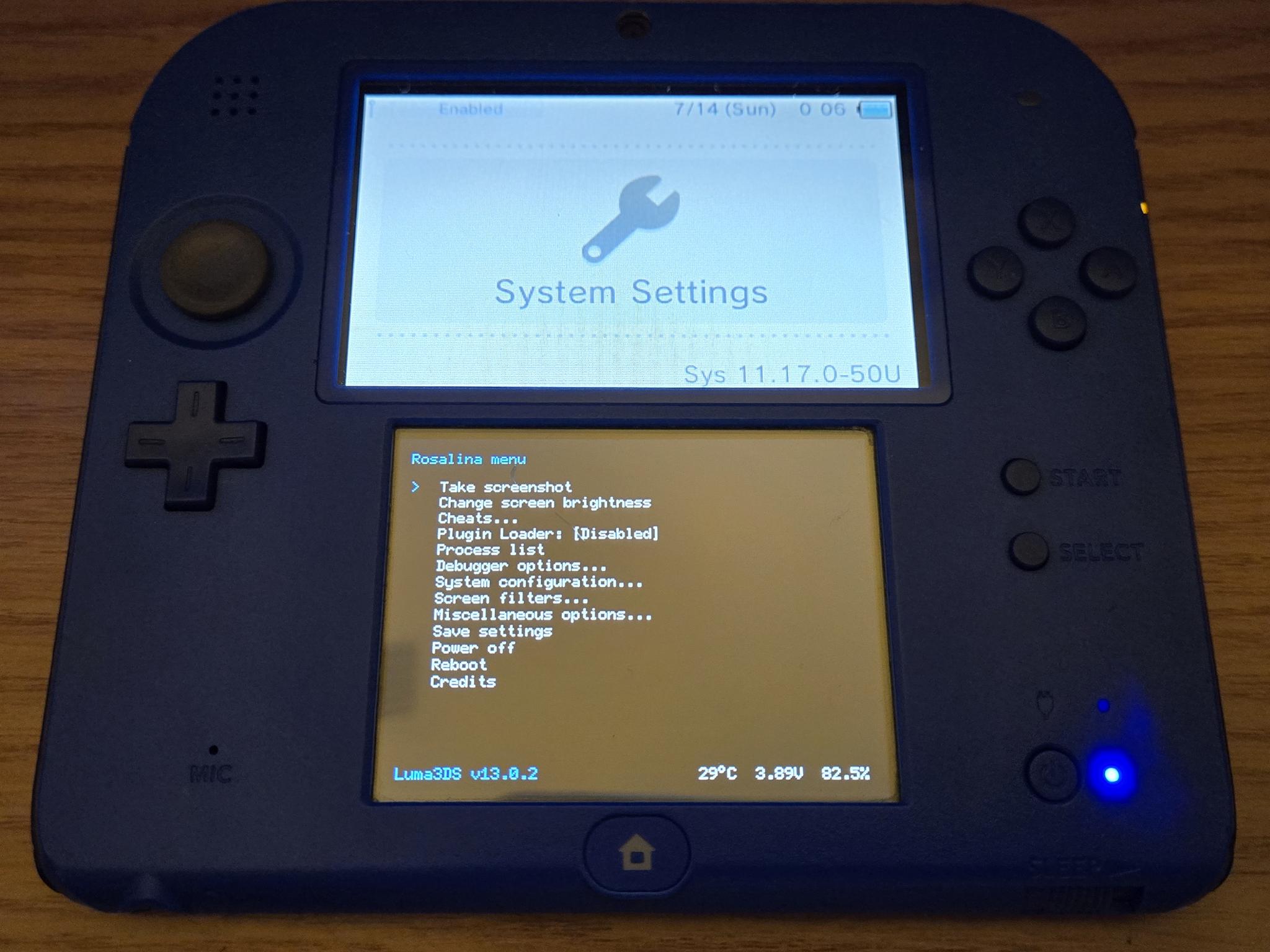 CUSTOM REFURBISHED Nintendo 2DS Blue/Black Handheld Console