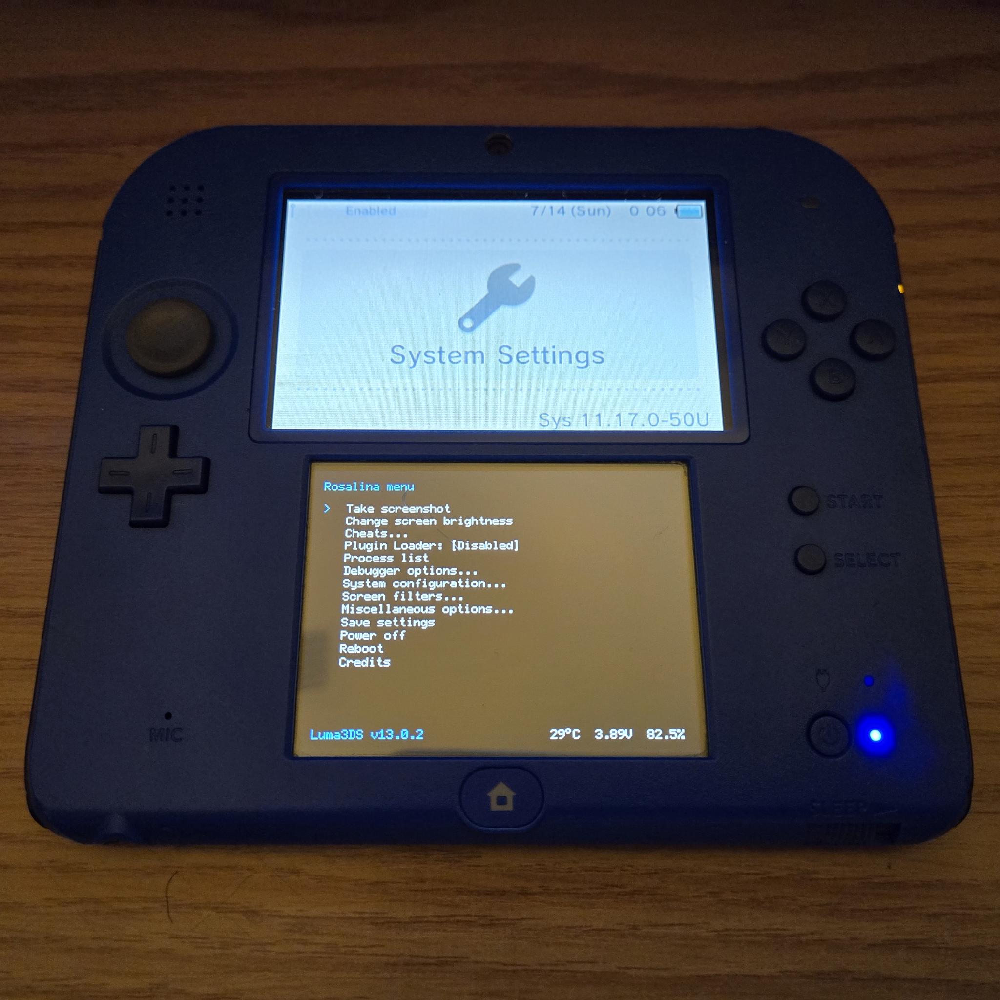 CUSTOM REFURBISHED Nintendo 2DS Blue/Black Handheld Console