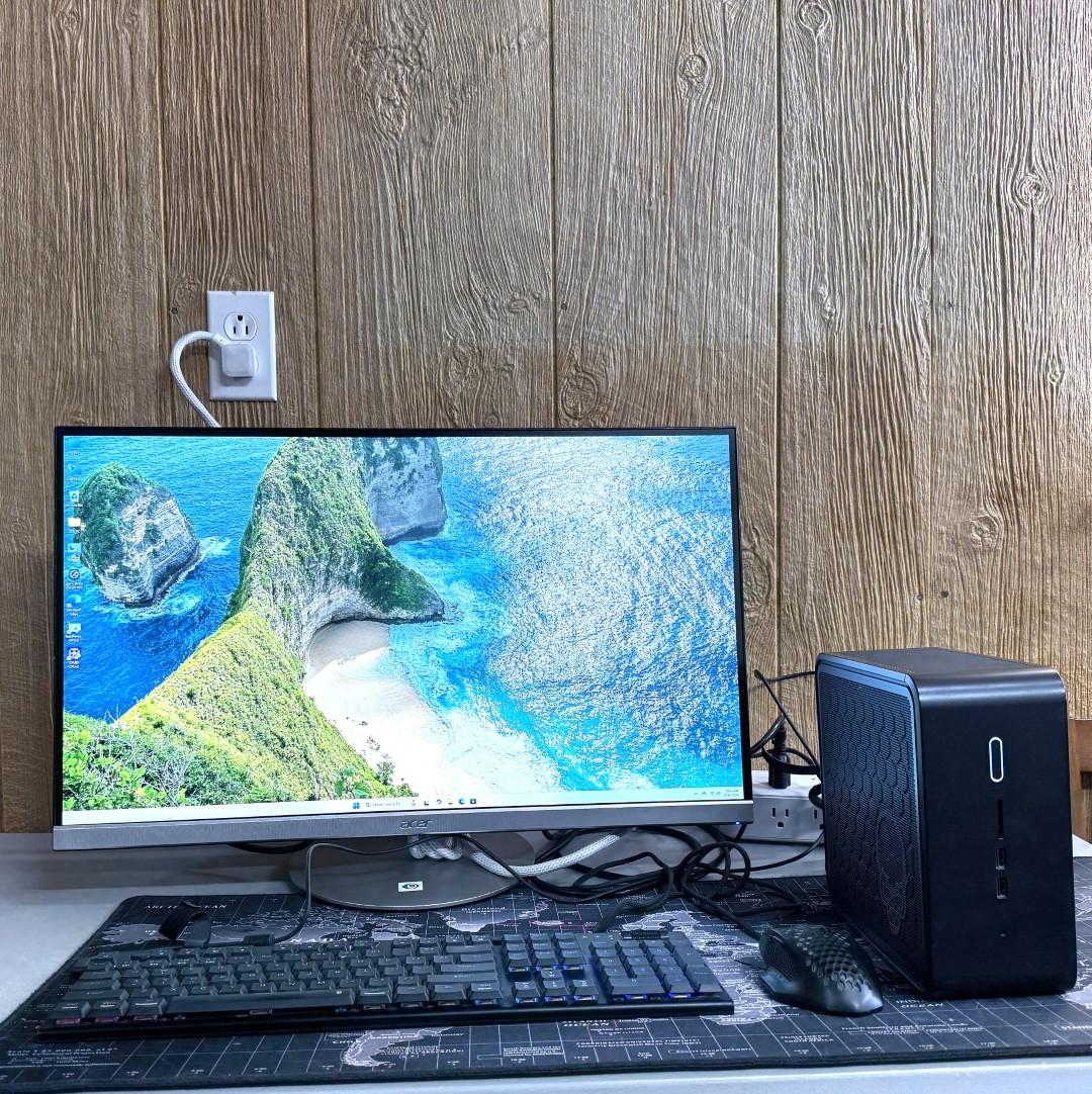 Intel Nuc 9 Extreme (NUC9i7QNX), i7-9750H 6C/12T, 32GB Ram, RTX 3060 TI, 500GB (Boot) / 1TB (Data)