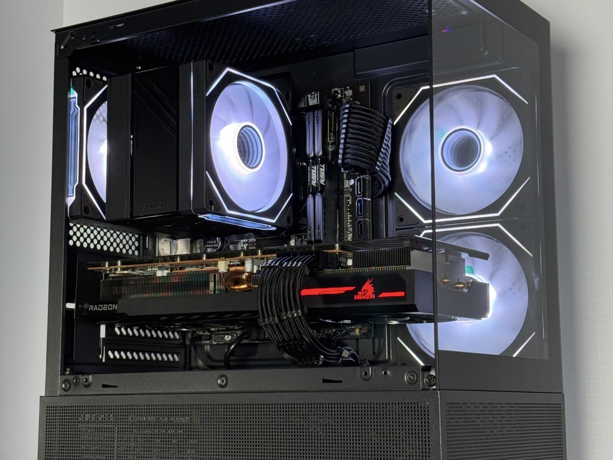 ⛽️CRIMSON PHANTOM⛽️ 1440P | RX 6800 | RYZEN 5 5600X | 1TB NVME