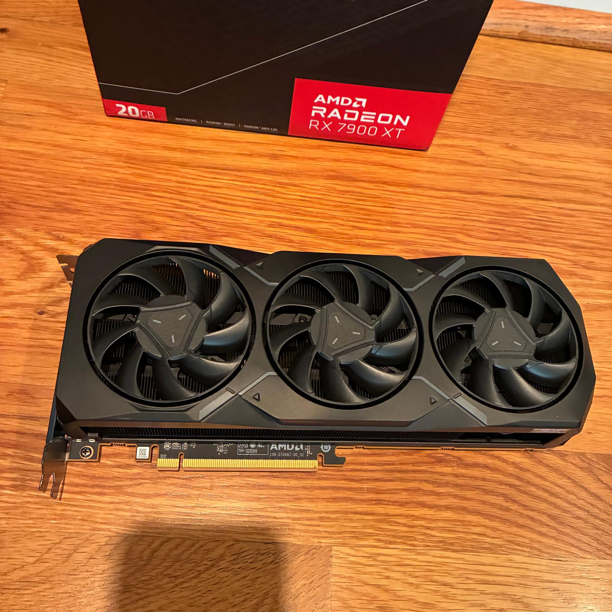 AMD Radeon RX 7900 XT 20GB Reference