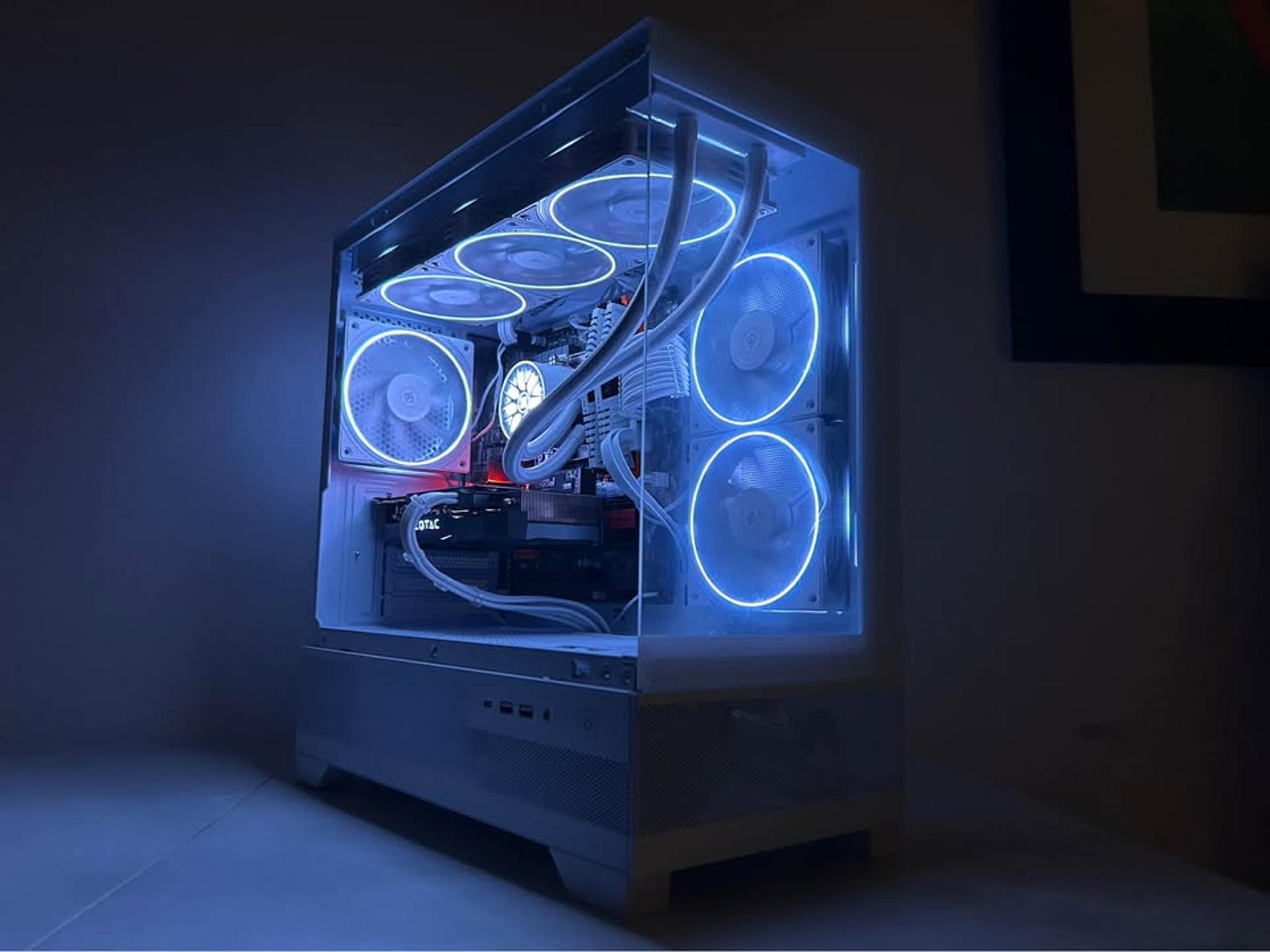 ⬜ICE COLD🟦 Gaming PC | i7 8700 | GTX 1080 | 16gb ddr4 | 1tb ssd