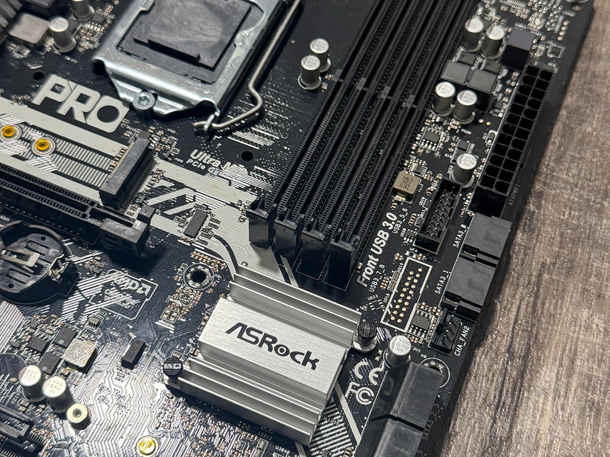 *FOR PARTS ONLY* ASROCK B250M PRO4-IB LGA1151 MOTHERBOARD