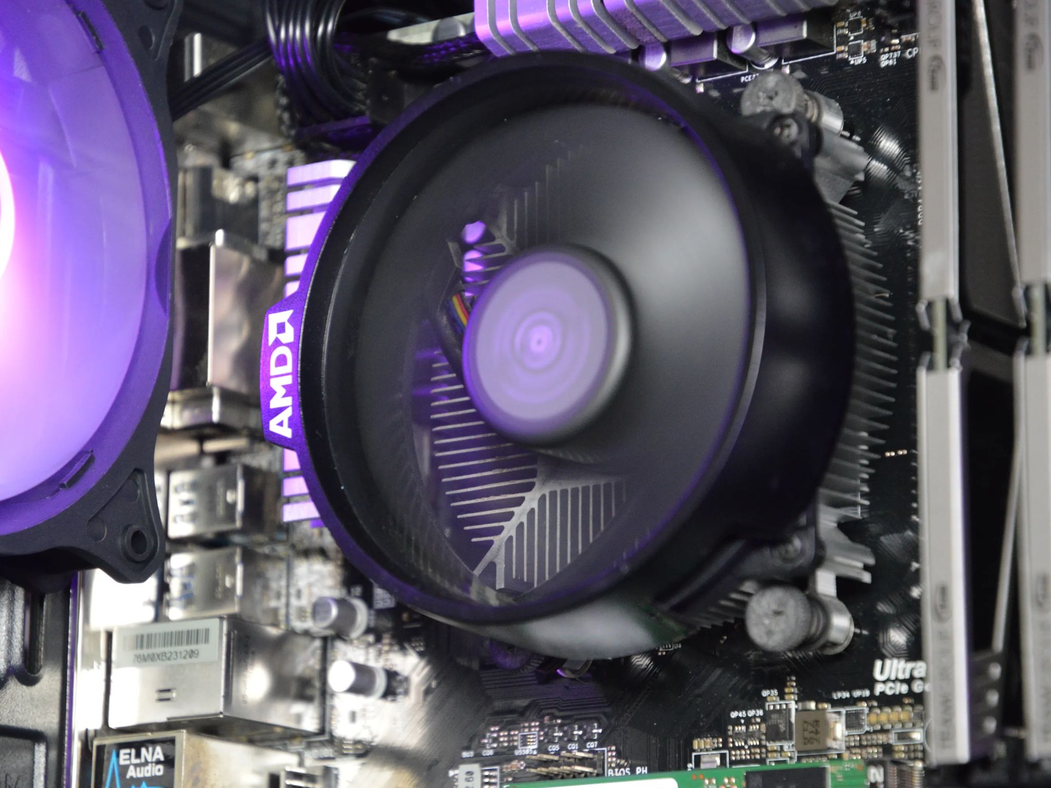 ⚫🌌| RX 5500XT 8GB | RYZEN 5 1600 | 16GB DDR4 RAM | 256GB NVME SSD + 1TB HDD | Midnight Nova |