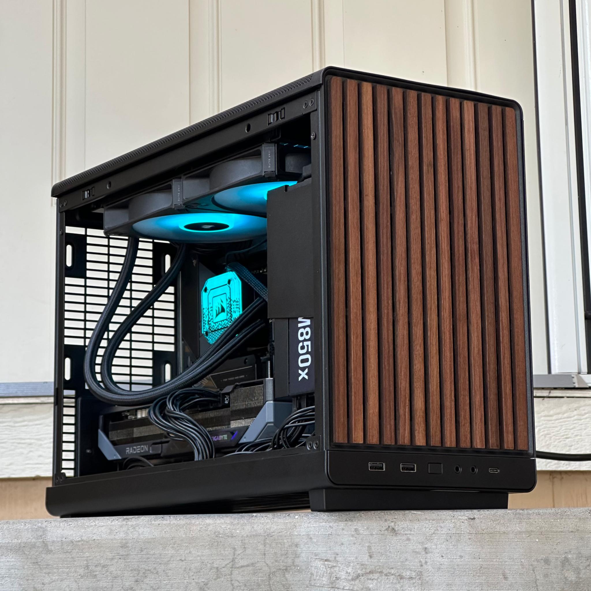 Gaming pc \ Rx 9070 XT \ i5-13600K \ 32GB 6000Mhz cl30 \ 2TB nvme ssd \ 850w psu \ Windows 11 Pro