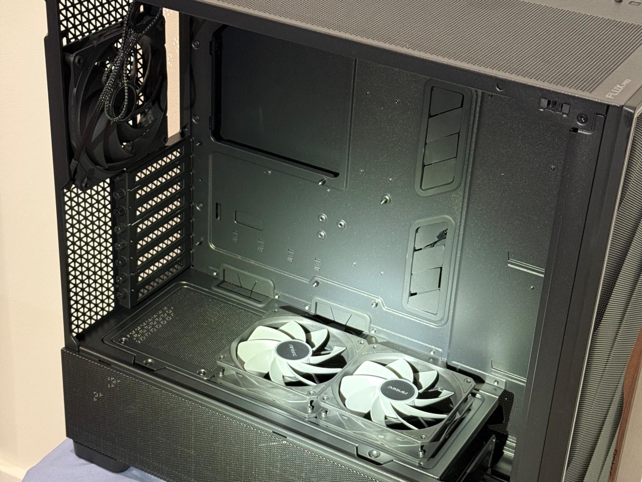 Antec Flux Pro Full-Tower E-ATX PC Case