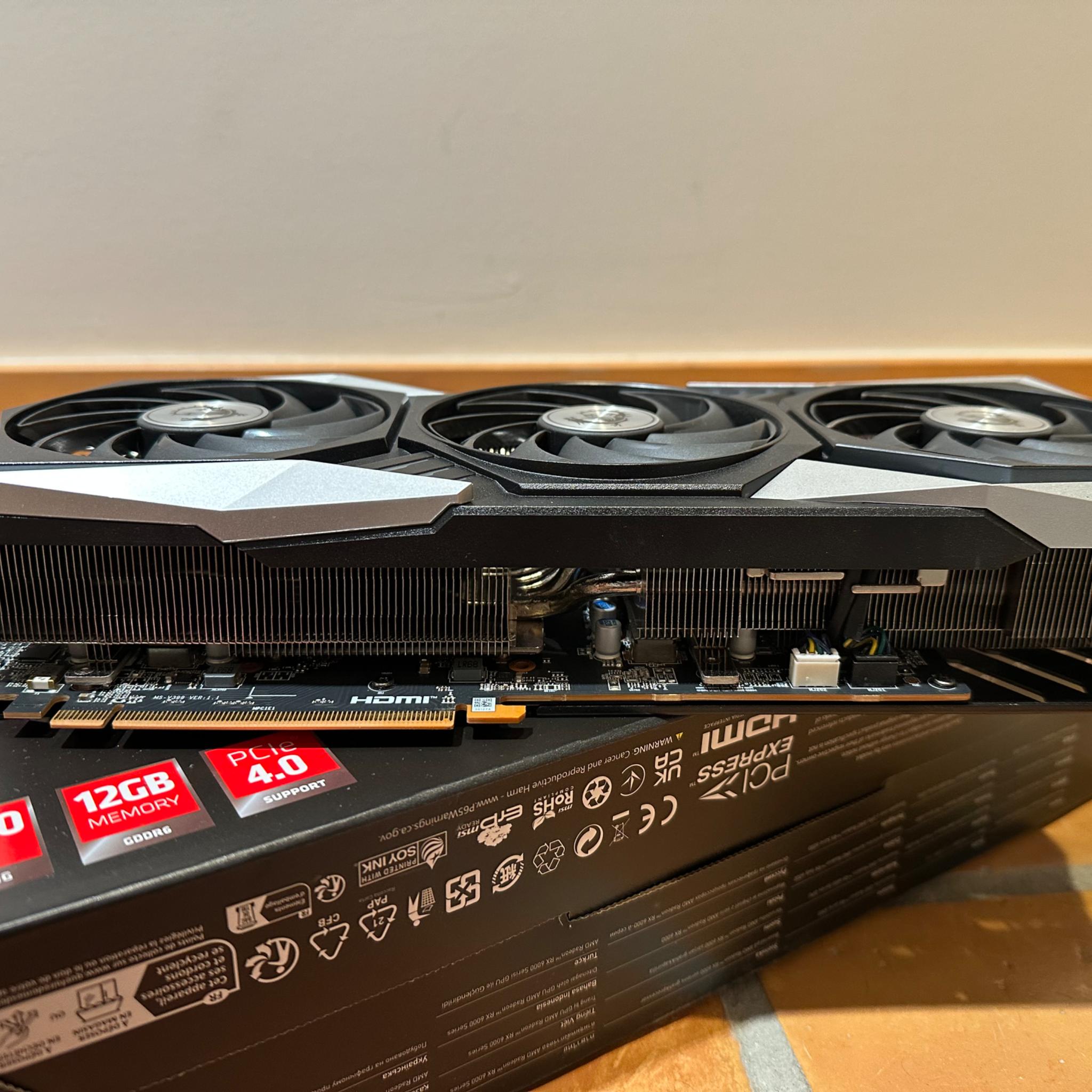 MSI RX 6750XT gaming trio X 12gb