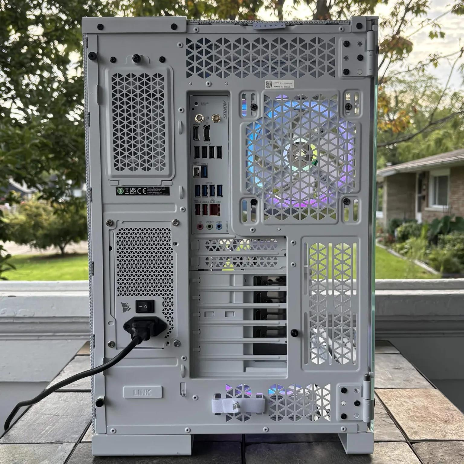 Black Cat Customs - Dread Revenant - 9800X3D / 5070TI / 32GB RAM / 2TB NVME