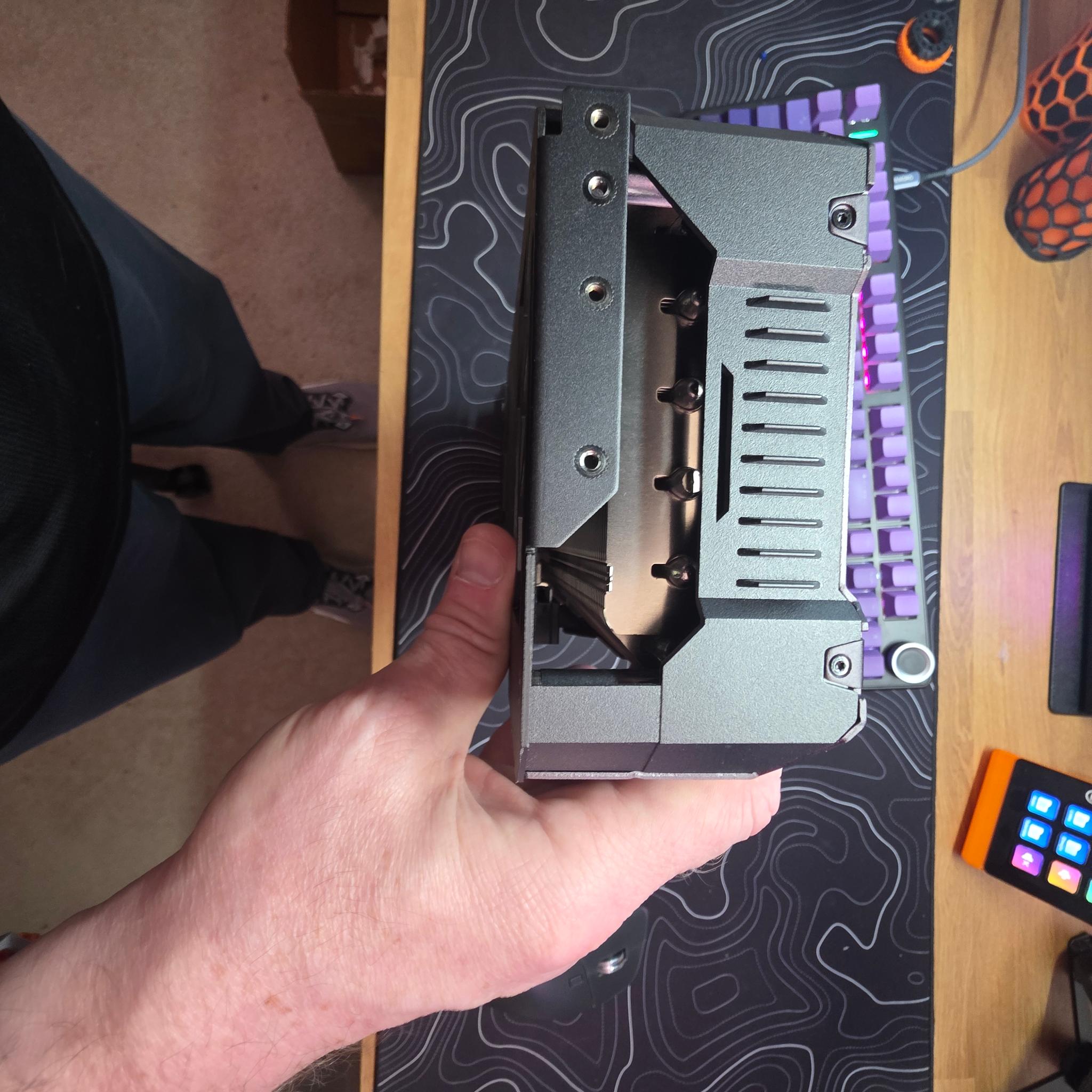 ASUS TUF GAMING GeForce RTX 4070 OC Edition