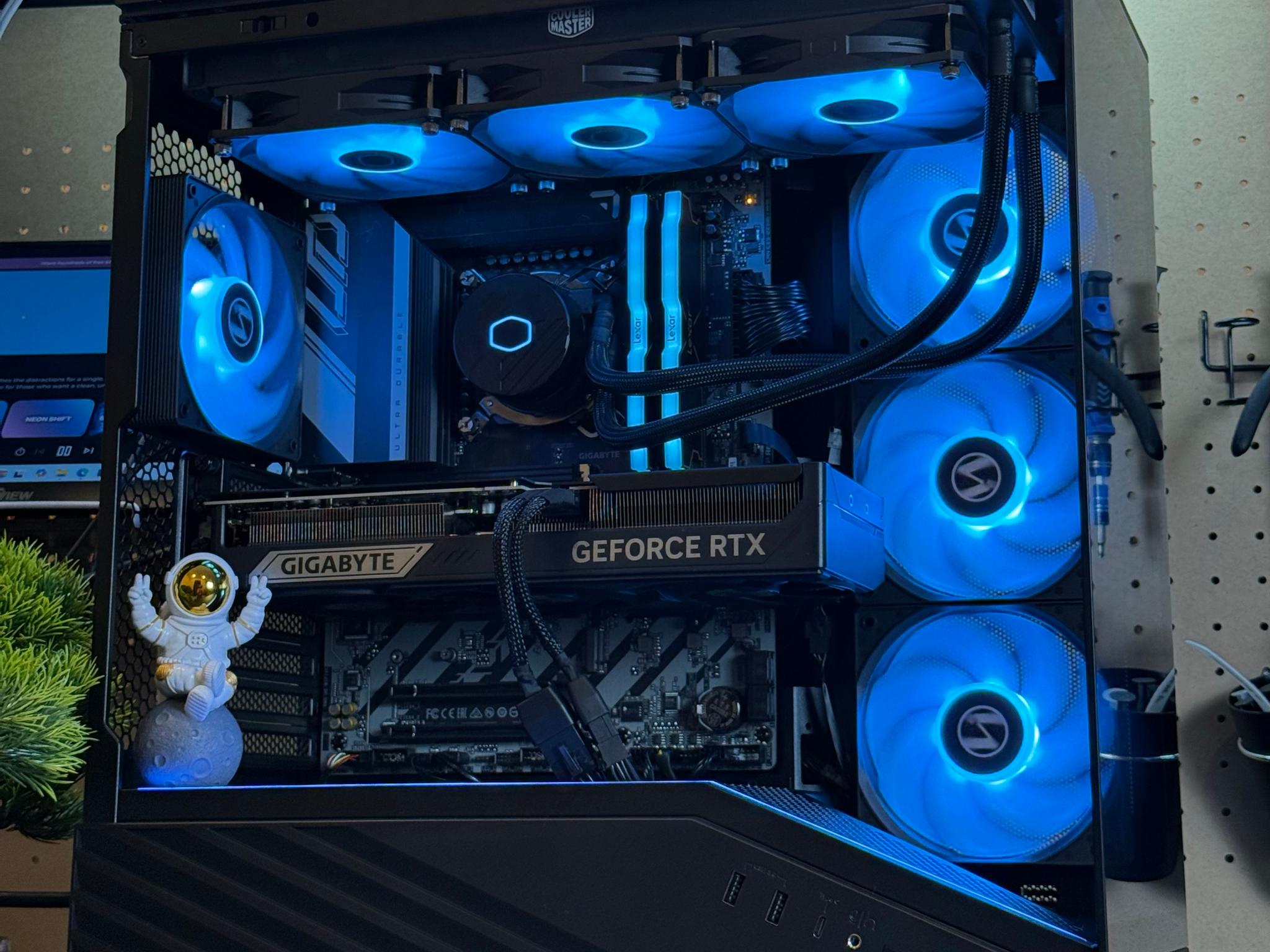 4K Gaming PC | RTX 5070 Ti | Intel Ultra 7 265KF | 32GB DDR5 RAM | 2TB | Windows 11