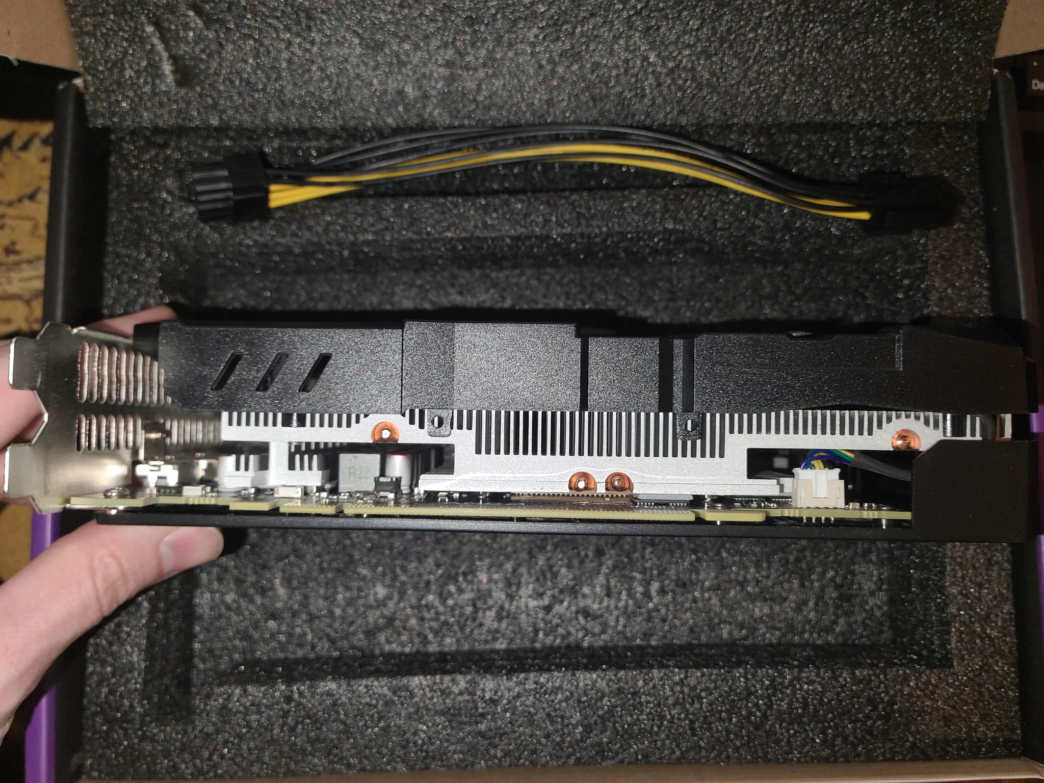 AISURIX RX 580 8GB