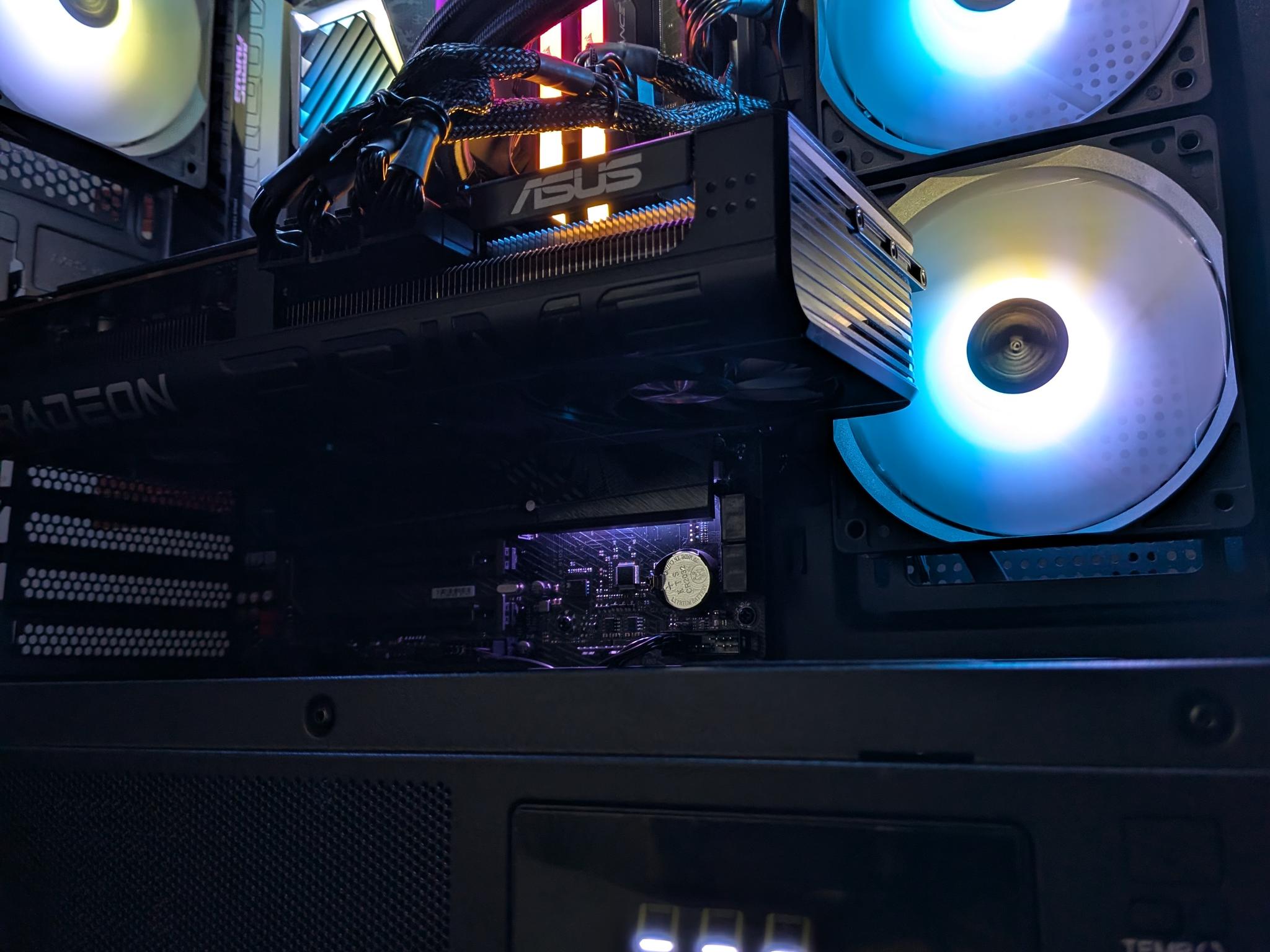 Core Ultra 7 265K | RX 9070 XT | 32 GB DDR5  | 1 TB | 1000W