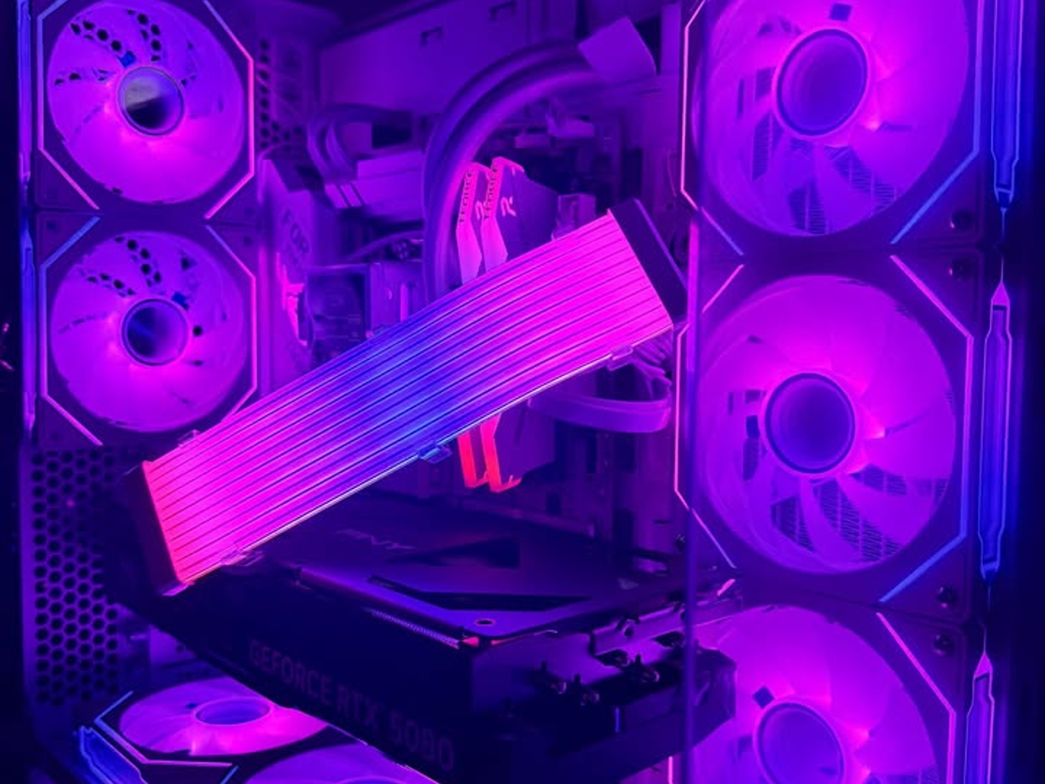 ❄️ Snow Vision- 9800X3D | RTX 5080 |32GB DDR5 | Windows 11 Pro