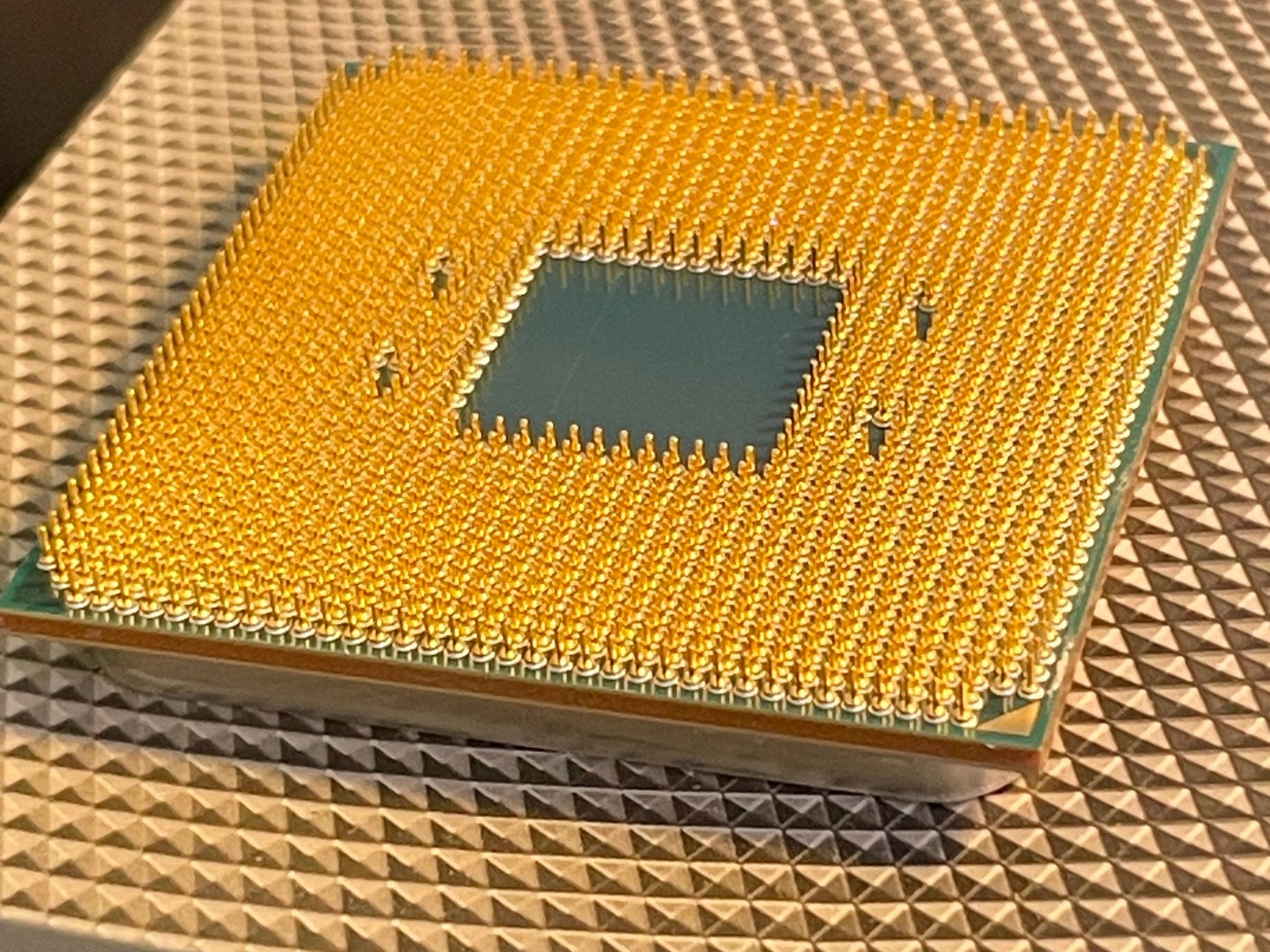 AMD Ryzen 9 3900X - 3.8Ghz