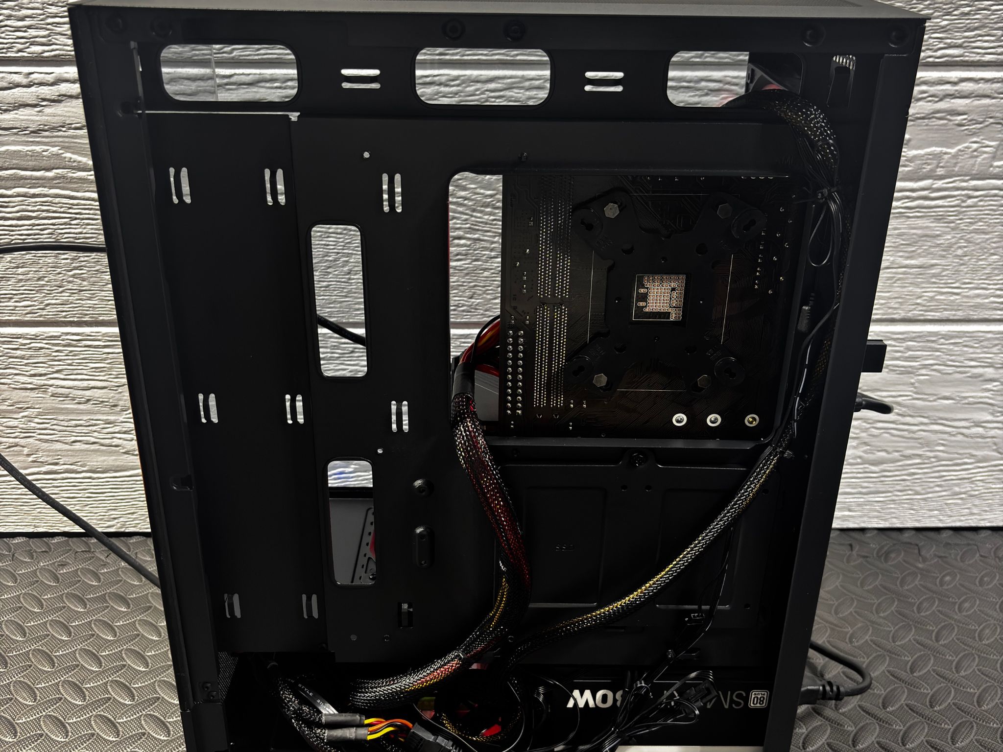 Gaming PC — Ryzen 5 1600 • GTX 1660 Super • 16GB RAM • SSD + 2TB Storage