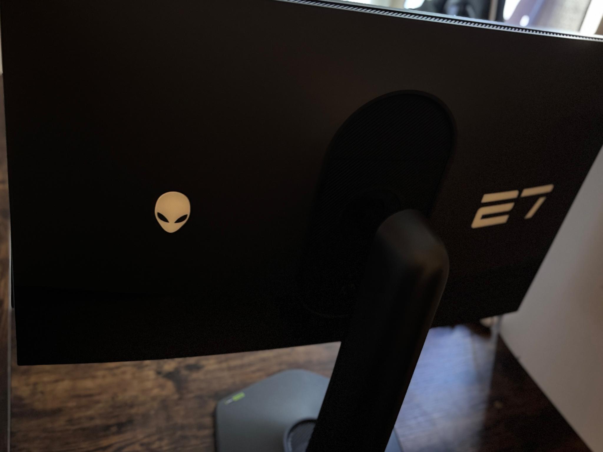 Alienware 27 Gaming Monitor - AW2724DM