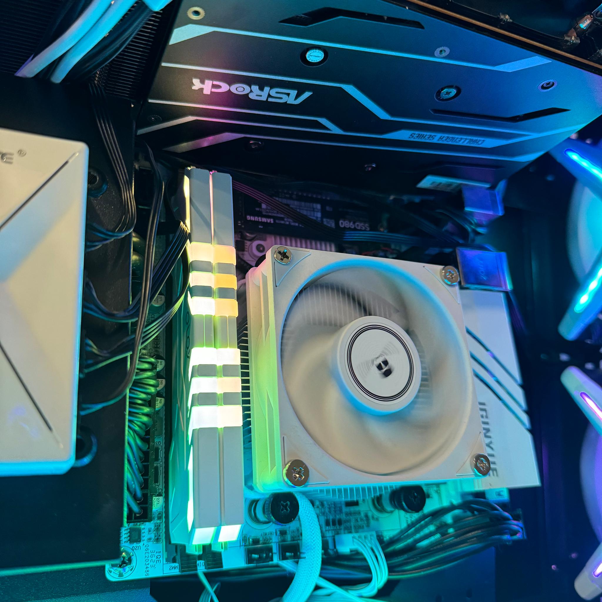 "Budget Clearance sale" Ryzen 5 3600, Rx 6600, 32gb, WiFi included gaming pc