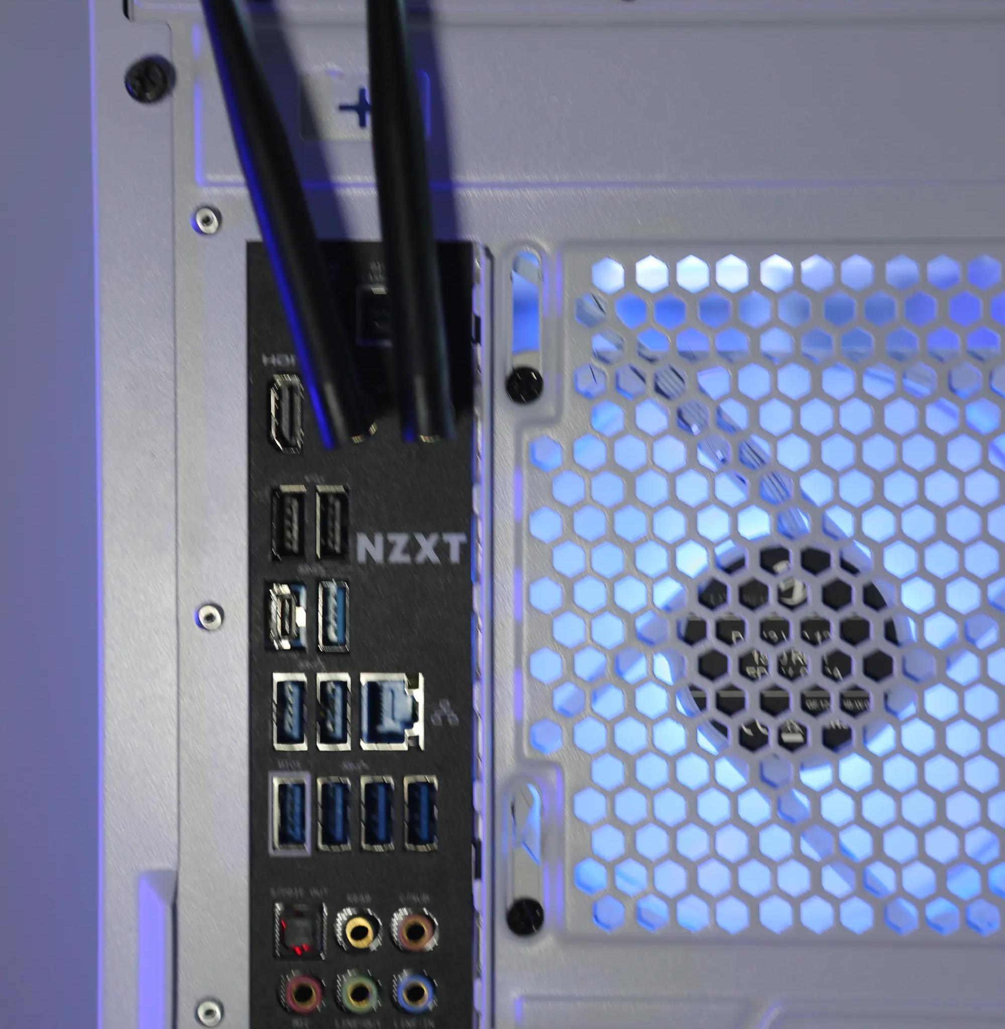 ALL-WHITE! RTX 3080 & AMD 5800x Custom Gaming PC!