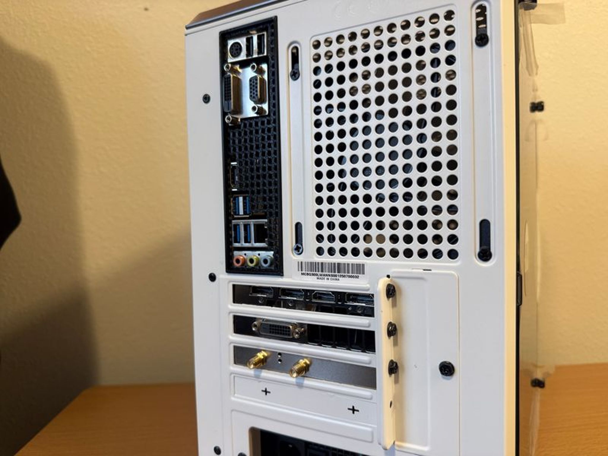 ❄️Custom Built RGB Gaming PC❄️| Intel i3, GTX 1060 6g, Windows 11 | Fortnite, GTA V, Valorant, more!