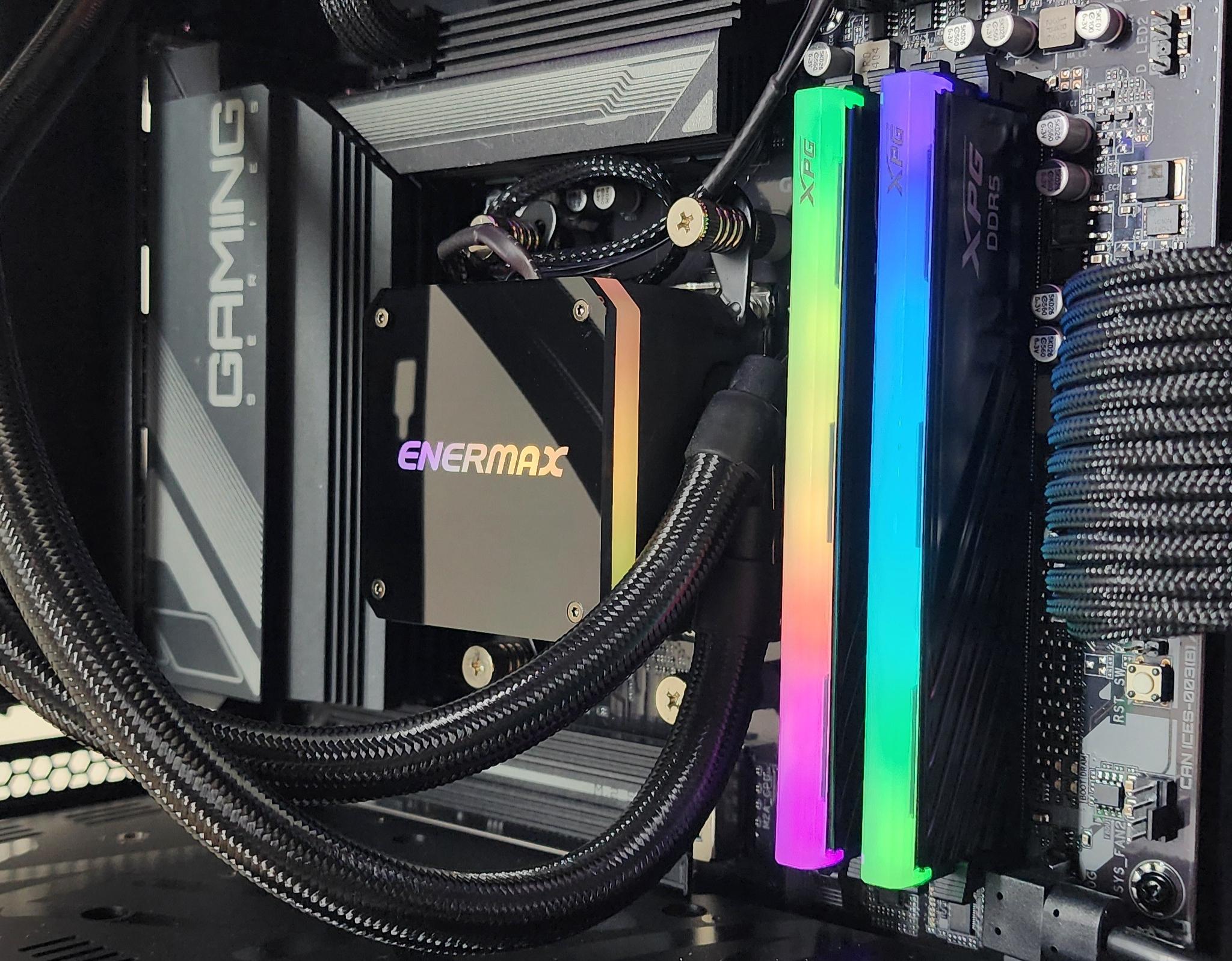 Gaming PC Ryzen 7 7800X3D 32GB RAM 2TB SSD RX 7900 XT 20GB Windows 11 Computer