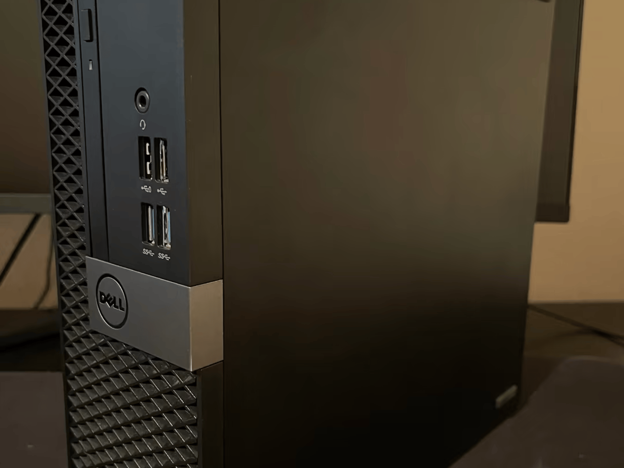 R7 350X 4GB + I5-6500