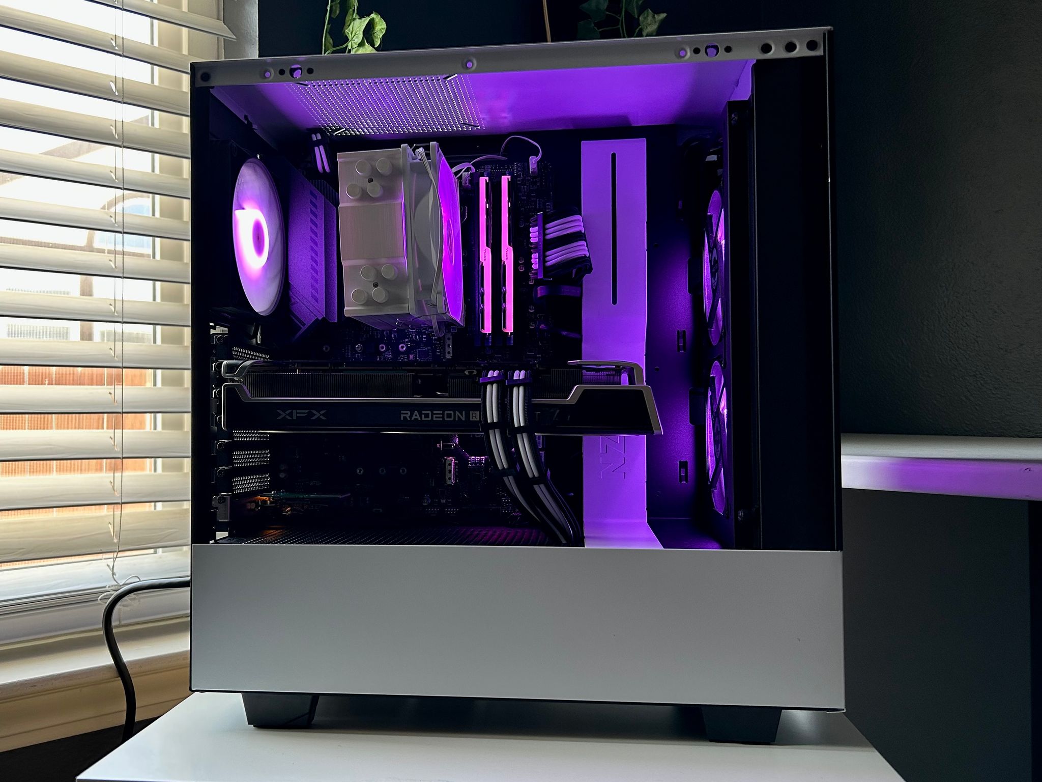 ⚫🟣⚪️ XFX RX 6700XT 12GB // Intel i5 11400F
