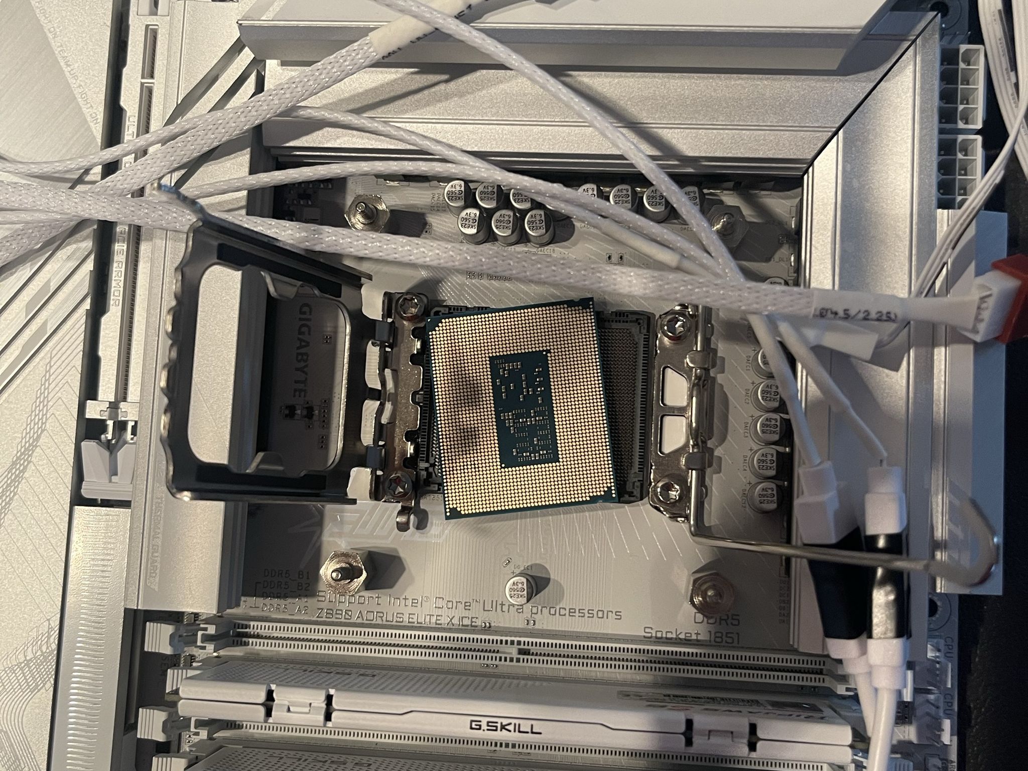 Intel Core Ultra 9 285K super bundle