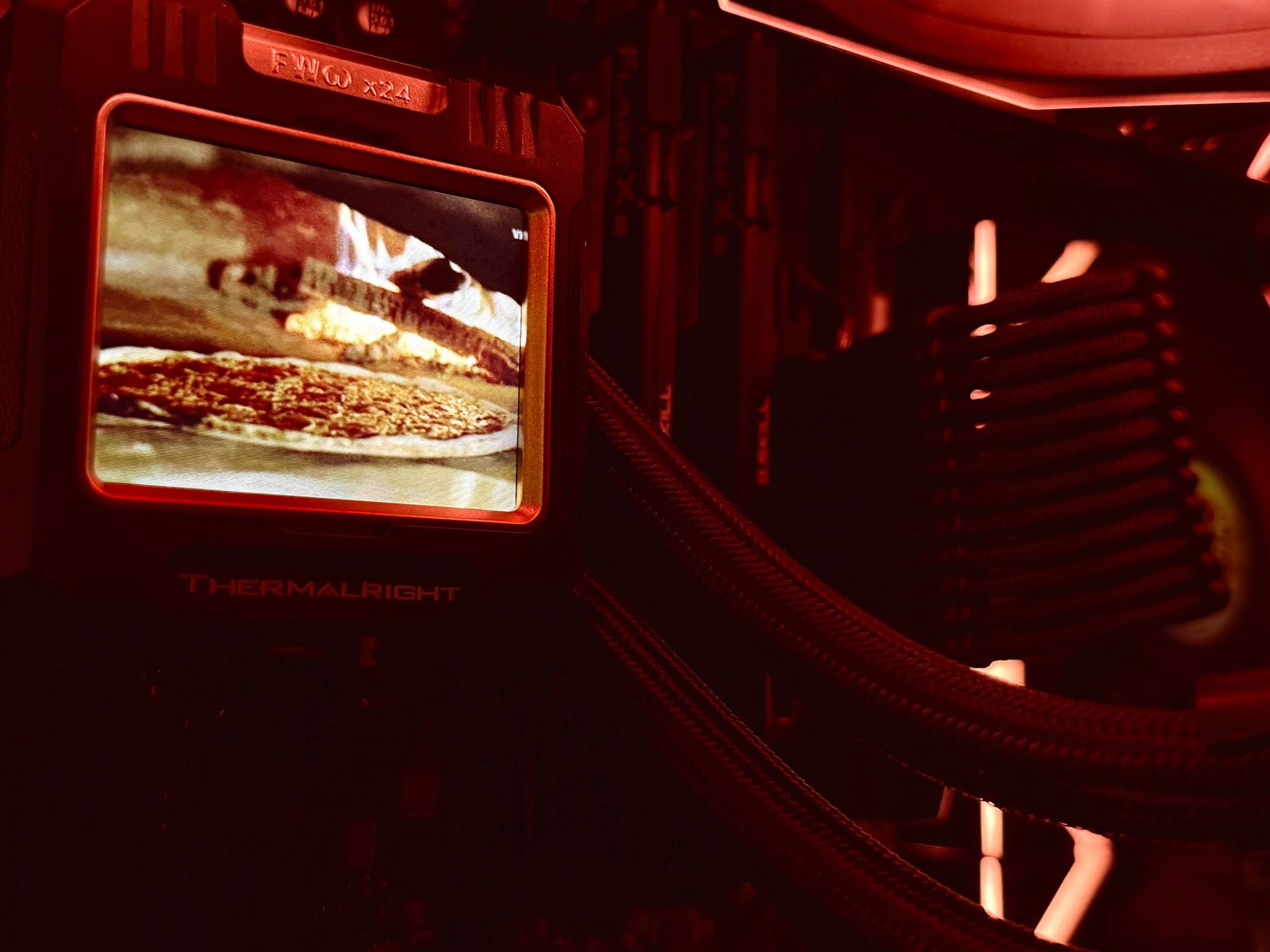🍕 Tievoli Tavern 🍕 RTX 5080 / AMD R7 7700X / 1TB NVME / 32GB DDR5 RAM / 360 AIO / Windows 11 Pro