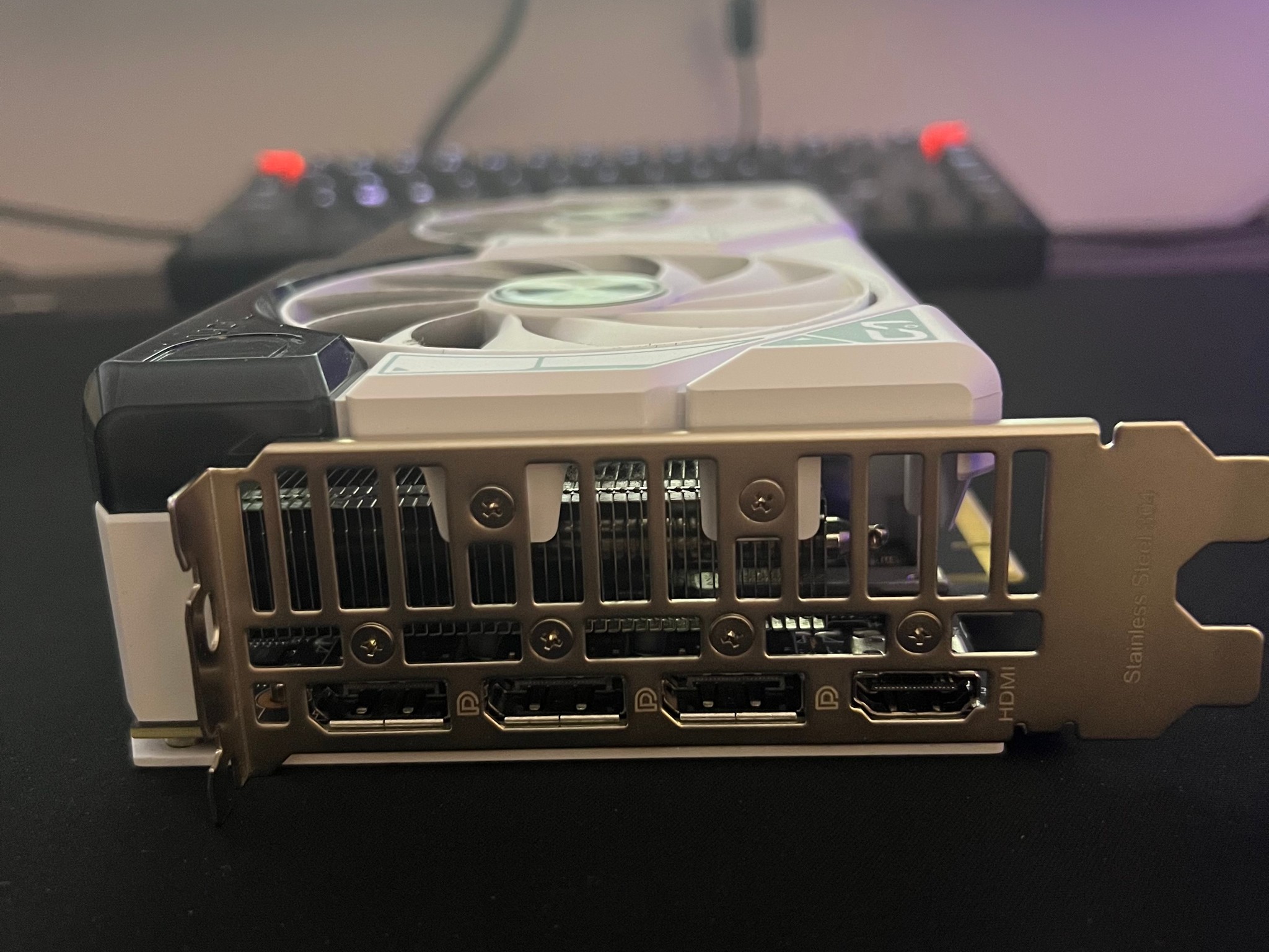Asus Dual Geforce RTX 4060ti 8GB GDDR6 White OC Edition