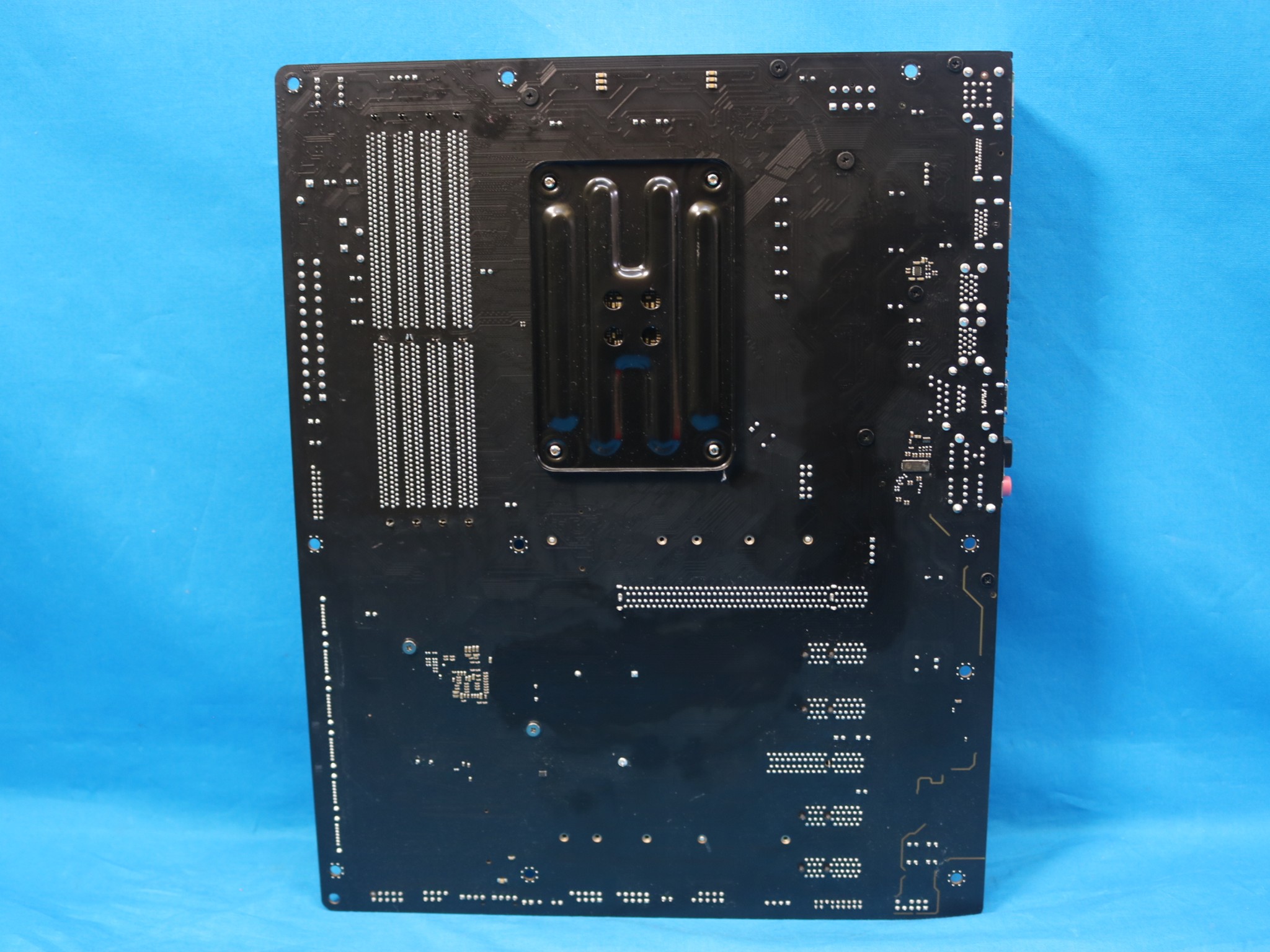*Updated BIOS* ASRock B450 Steel Legend AMD Socket AM4 DDR4 ATX Desktop Motherboard No I/O Shield