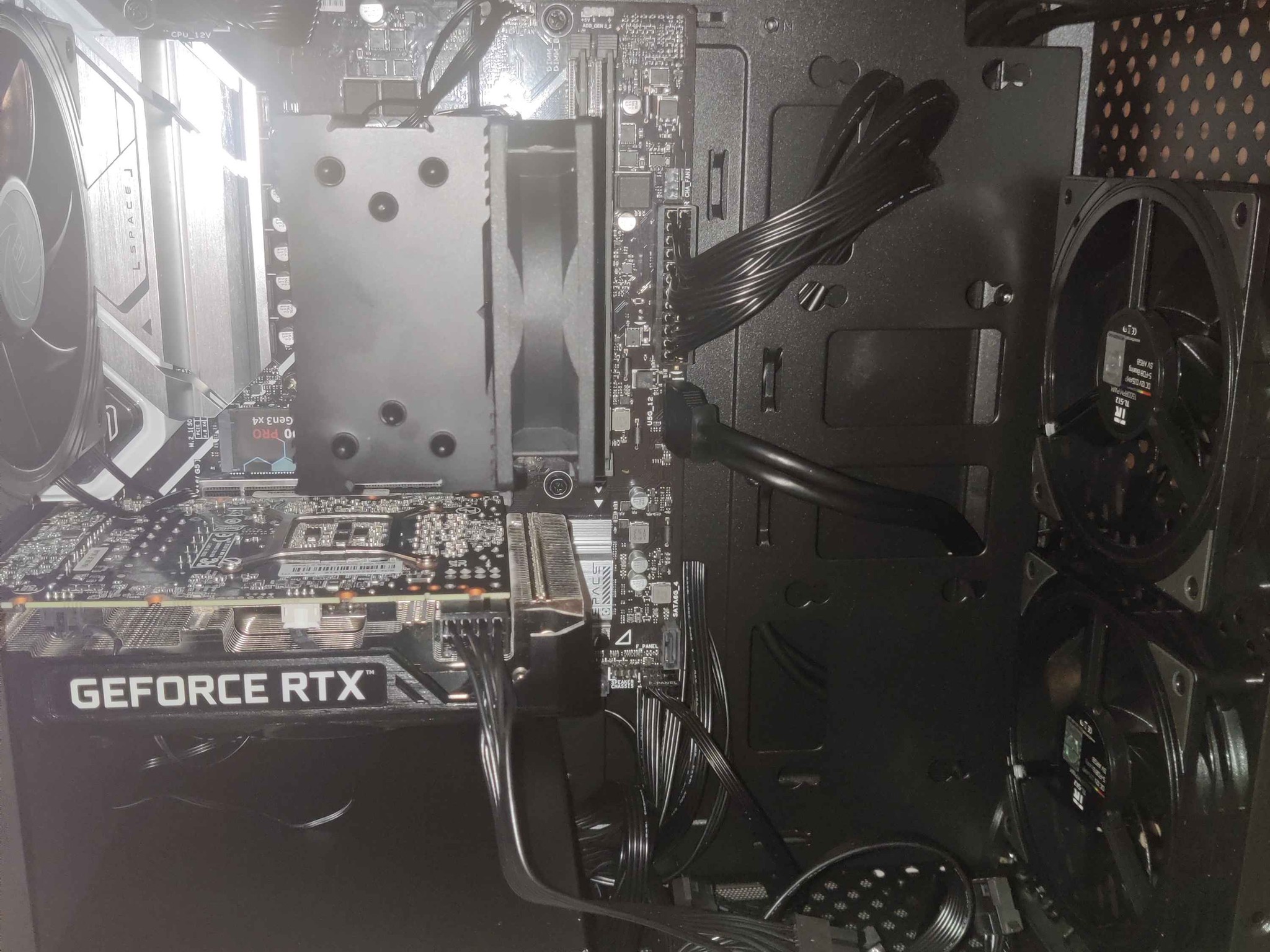 BUDGET GAMER - 32 GB DDR4 - GEFORCE RTX 3060 12GB - 1080p BALLER - BLACK FRIDAY SPECIAL
