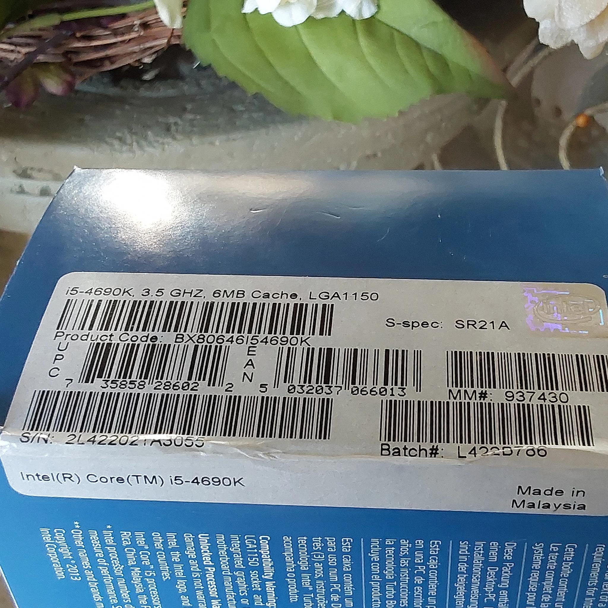 NEW Intel i5 4690k 3.5GHz CPU in original retail box
