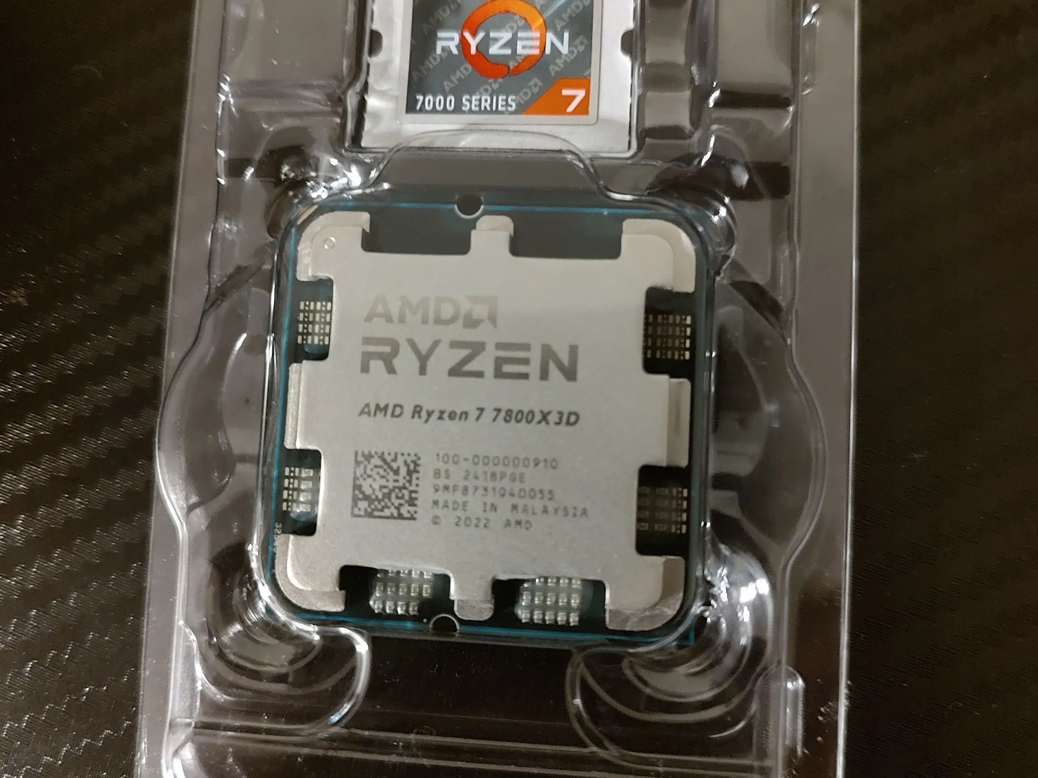 Ryzen 7 7800X3D - almost new!