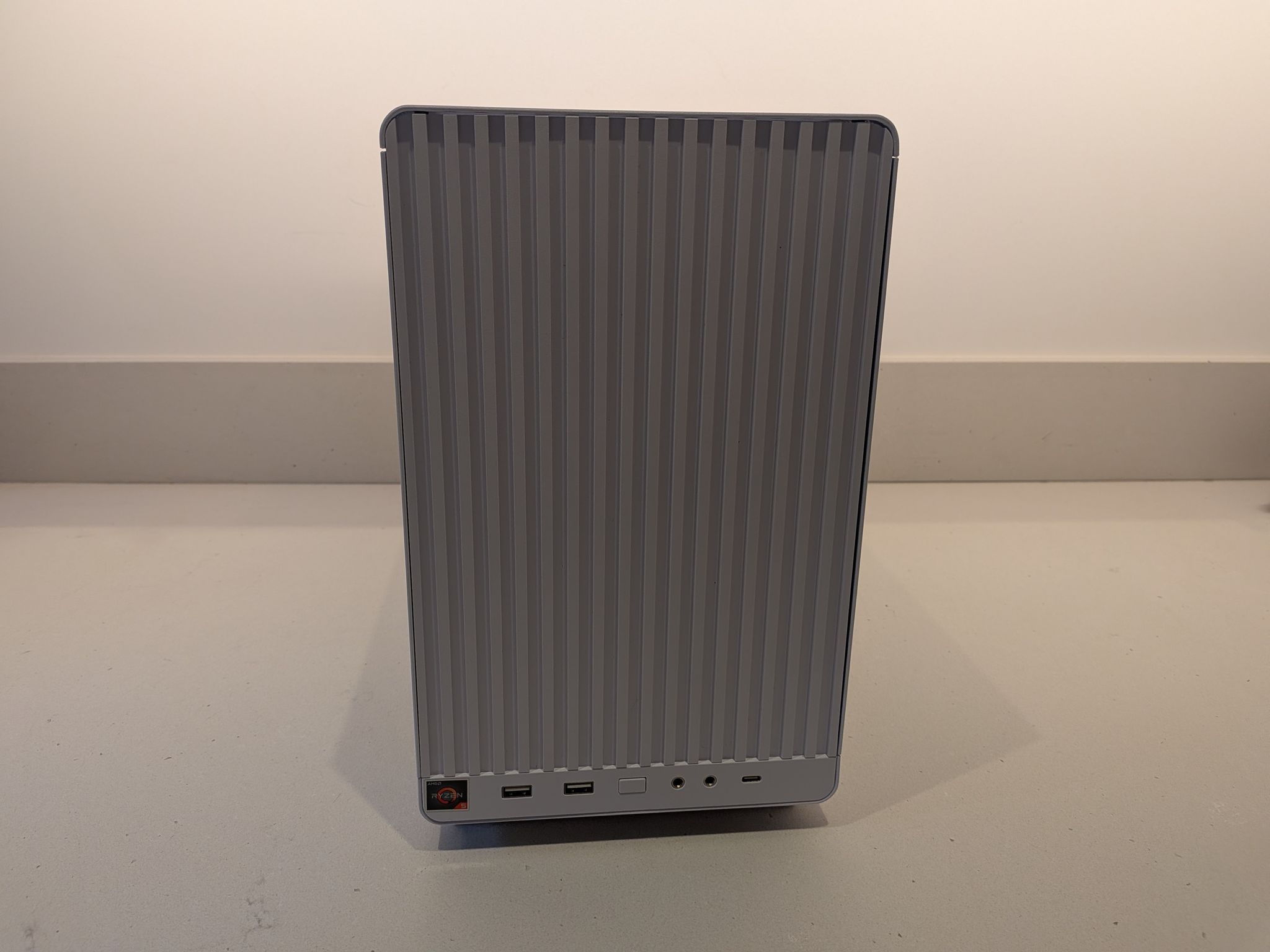 1440p Budget Beast - Intel Arc B580, Ryzen 5 5600X, 32 GB RAM, 2 TB NVME, RGB