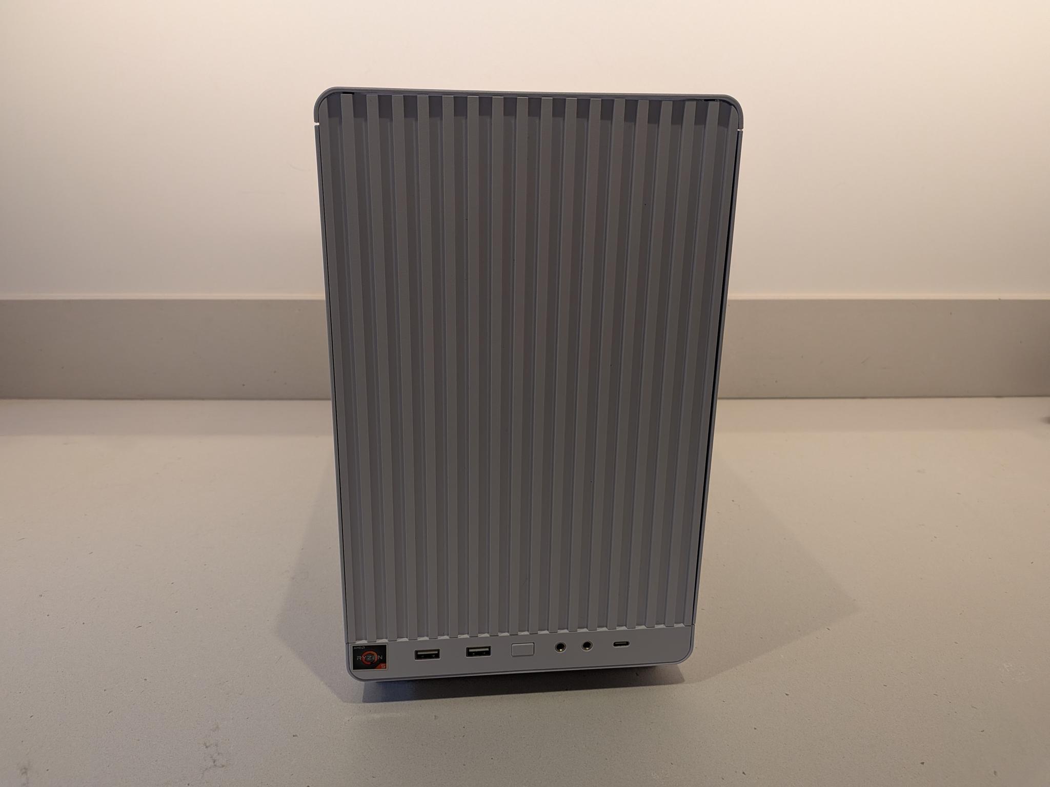 1440p Budget Beast - Intel Arc B580, Ryzen 5 5600X, 32 GB RAM, 2 TB NVME, RGB